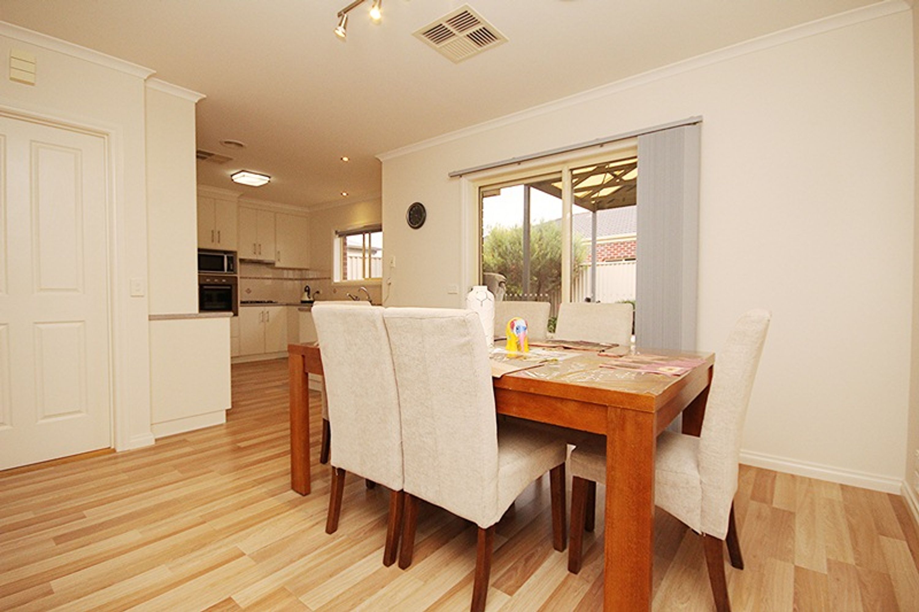 1A Conn Court, Horsham VIC 3400, Horsham - Thumbnail 3