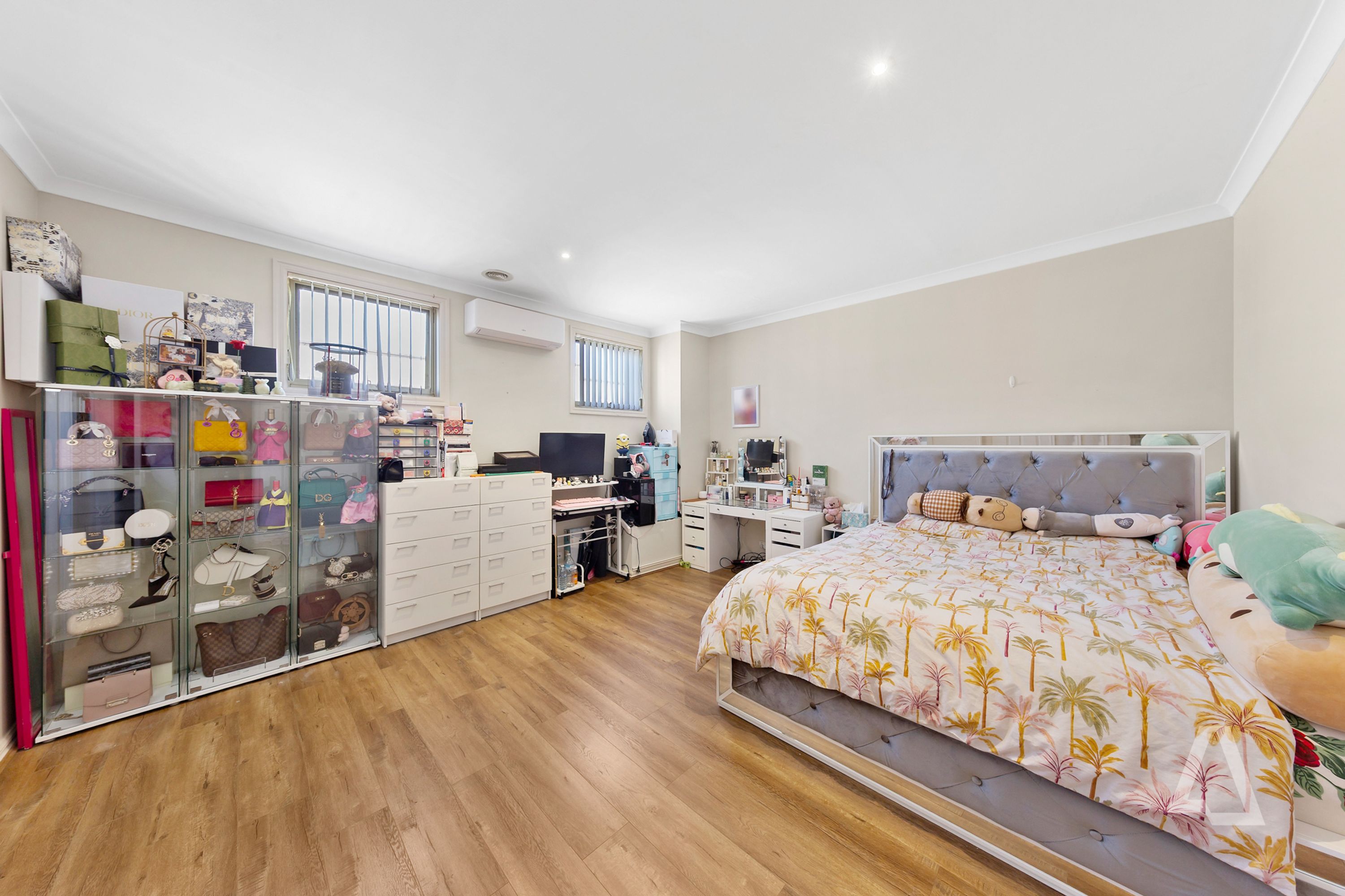 2/2 McArthur Avenue, St Albans, St Albans - Image 1