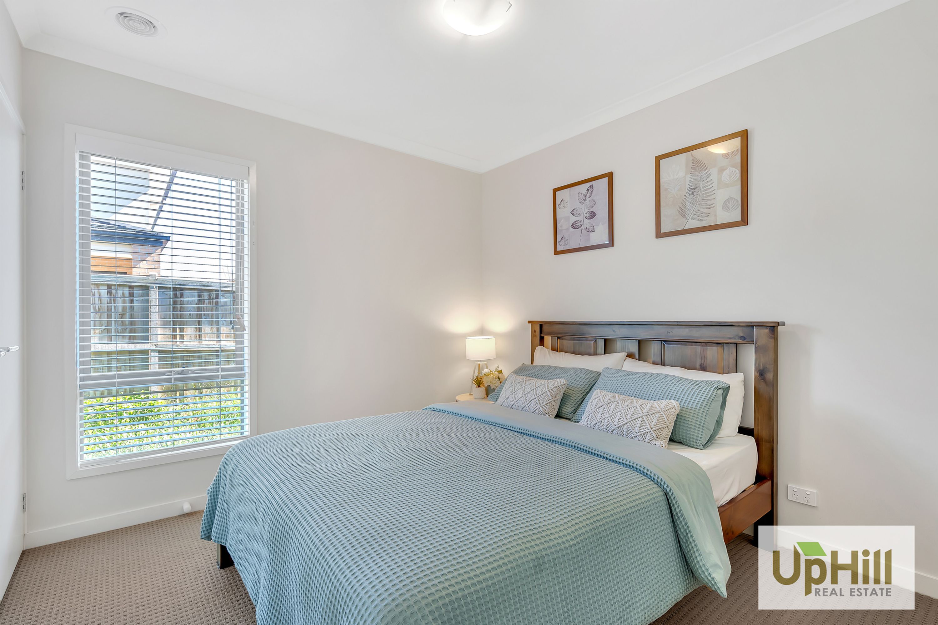 9 DAME AVENUE, Clyde North - Thumbnail 6