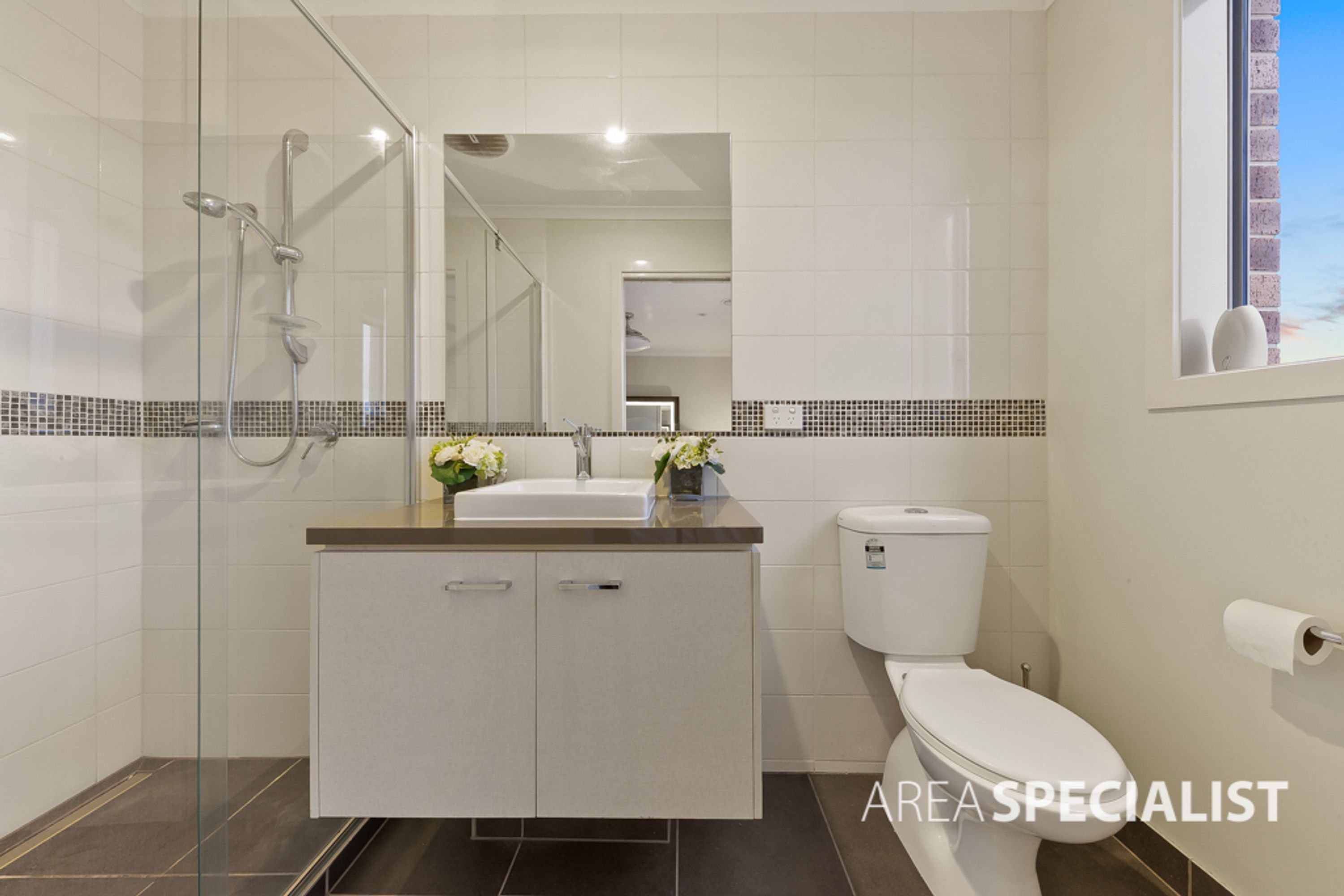 58 Riviera Drive, Hillside VIC 3037, Hillside - Thumbnail 4