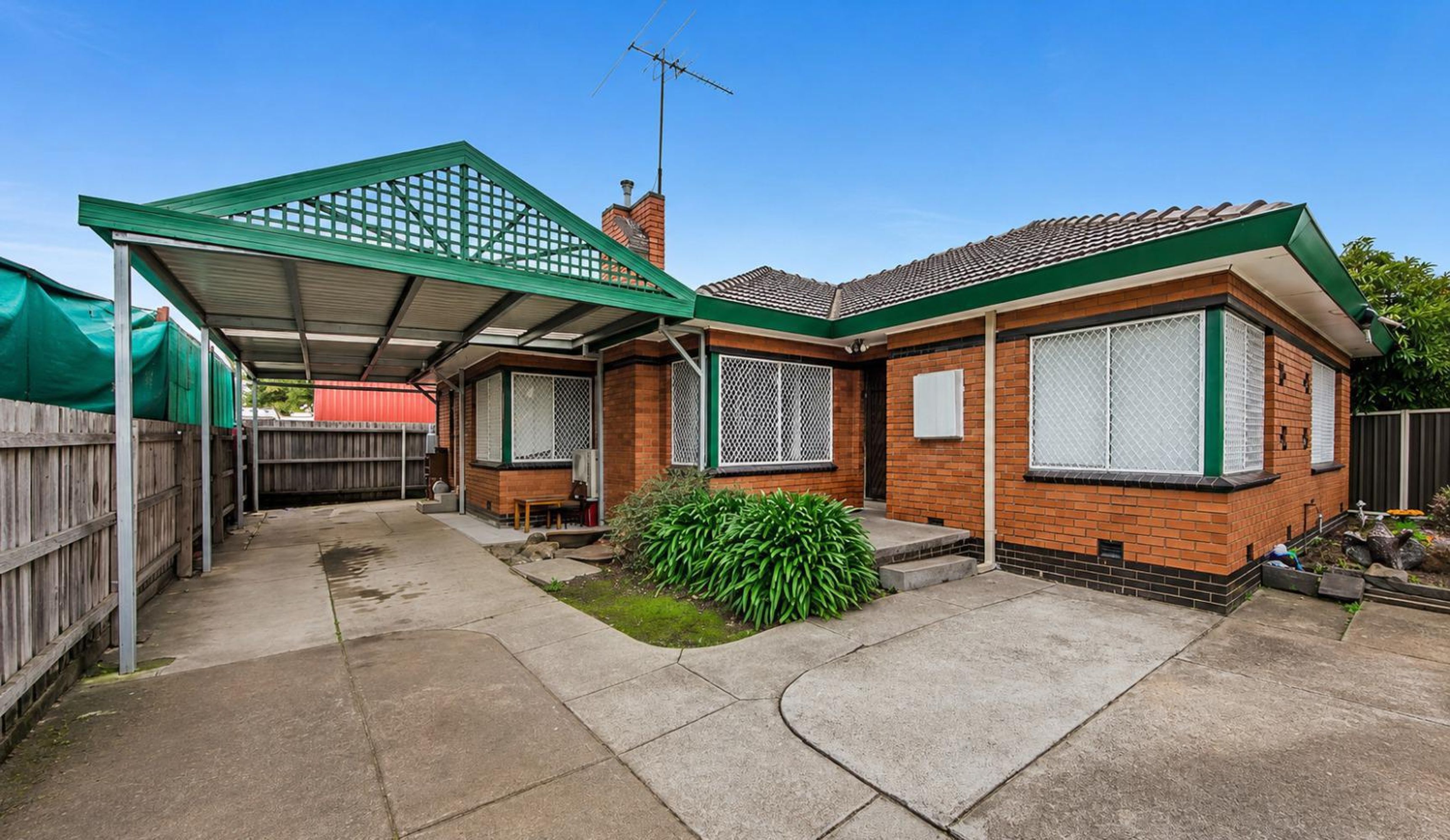 18 Alexina Street, St Albans, St Albans - Image 1