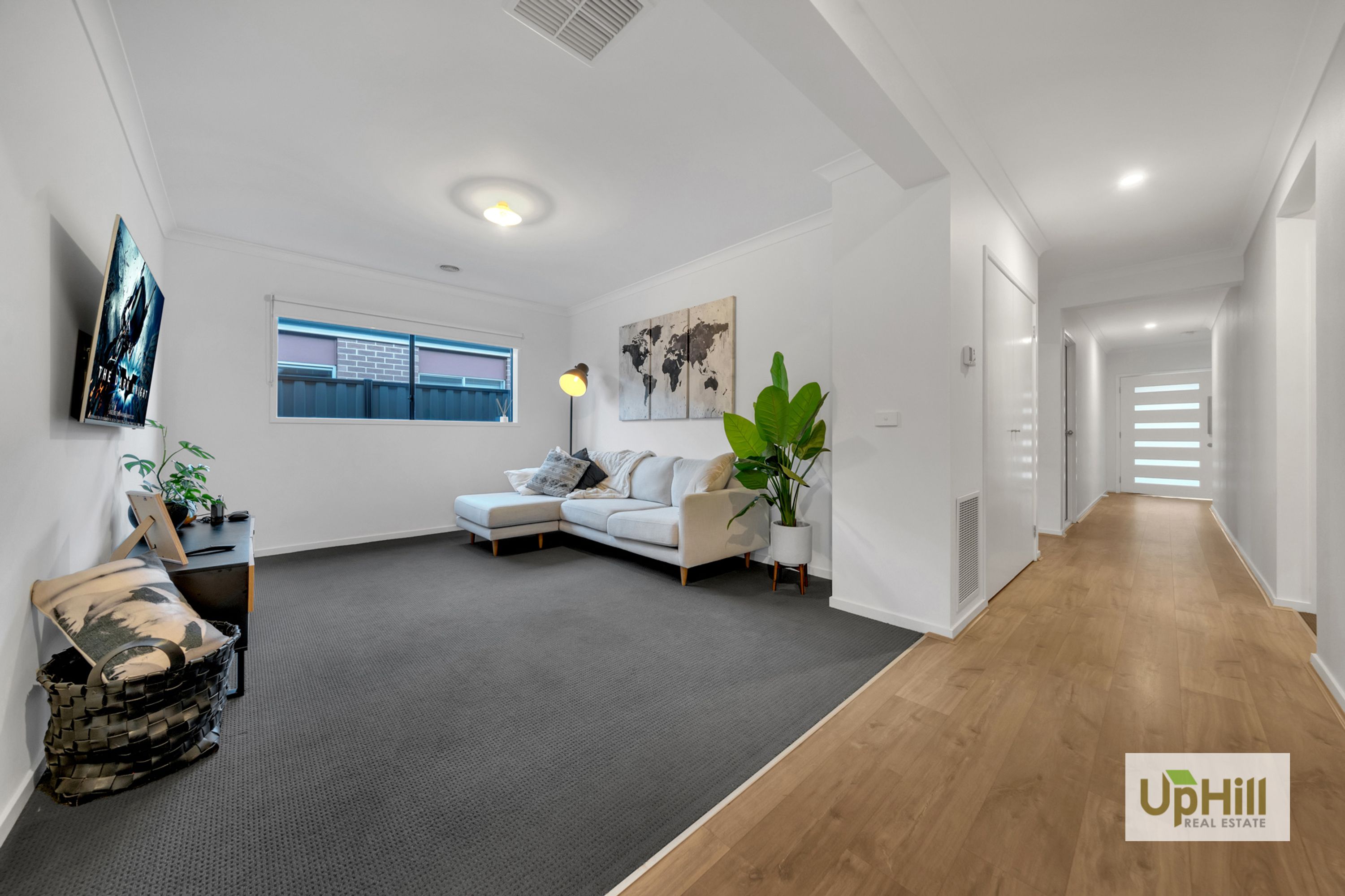 15 Marblelight Way, Clyde North - Thumbnail 4
