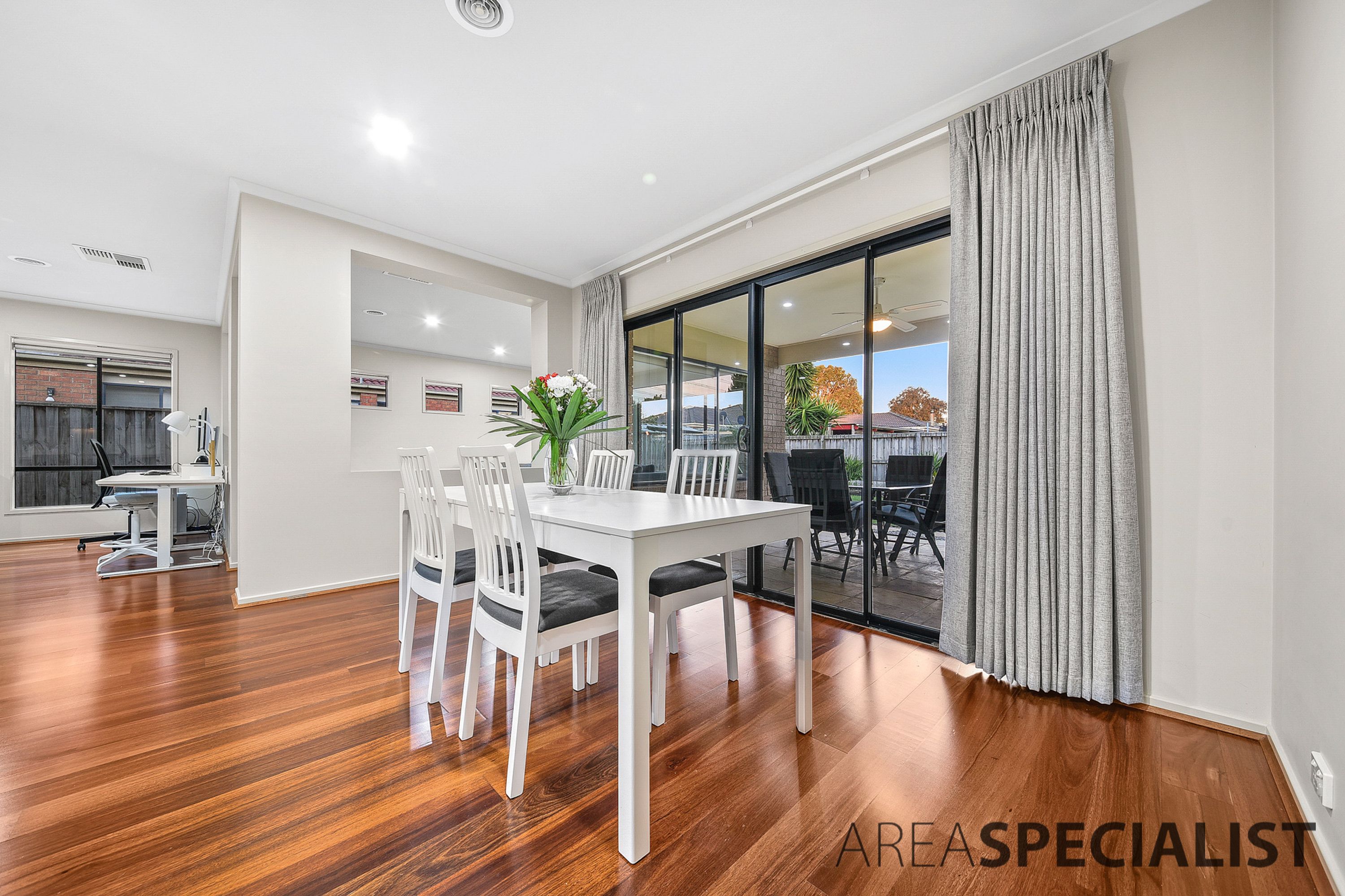 4 Dryandra Place, Cranbourne, Cranbourne - Thumbnail 8
