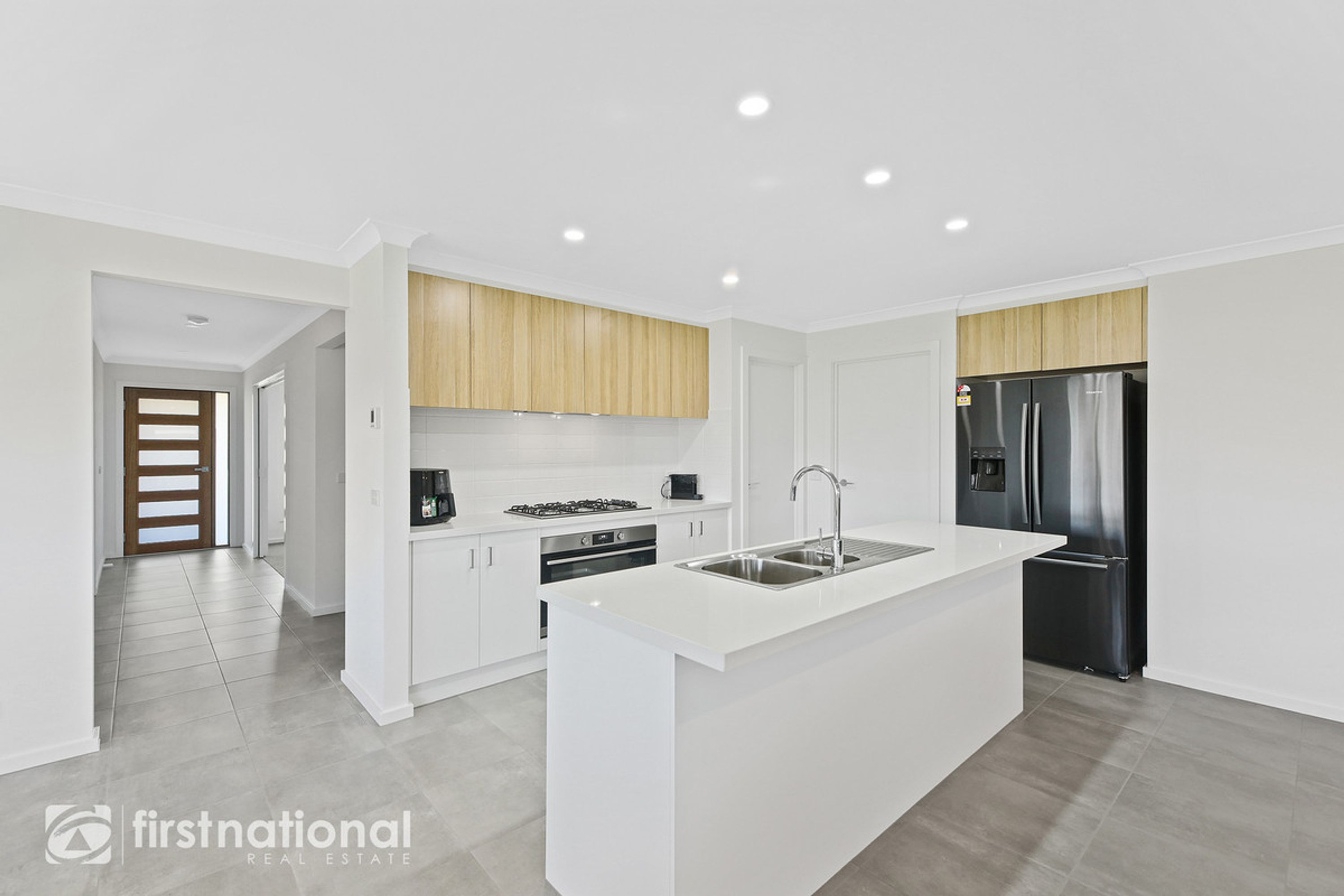 44 Paramount Drive, Warragul, Warragul - Thumbnail 8