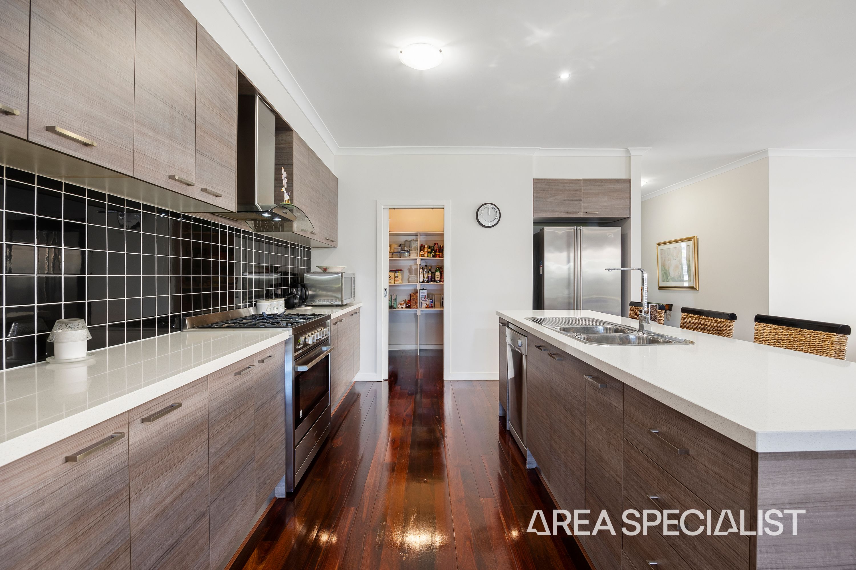 28 Sundew Crescent, Pakenham - Thumbnail 4