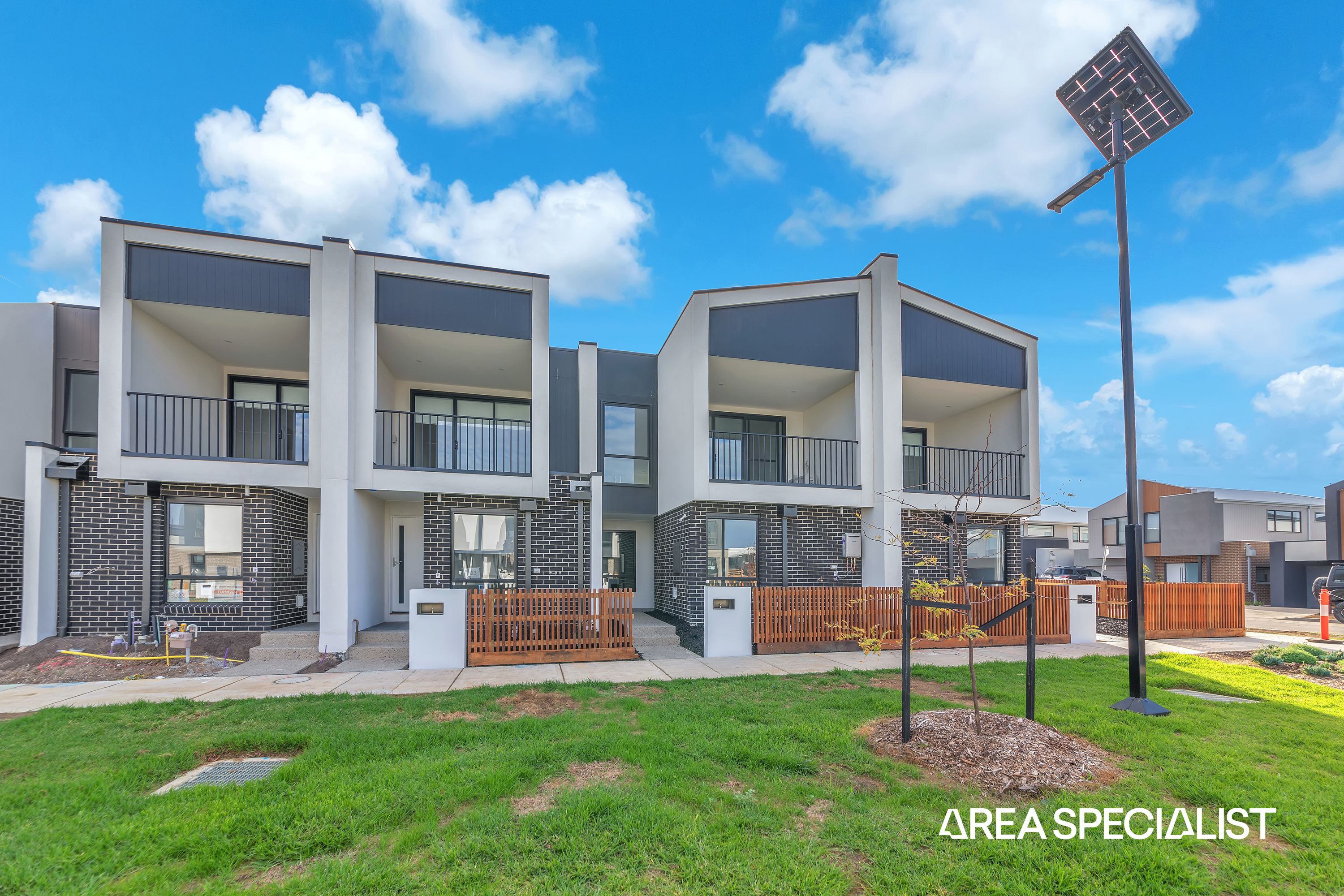 19 Oakview Walk, Clyde