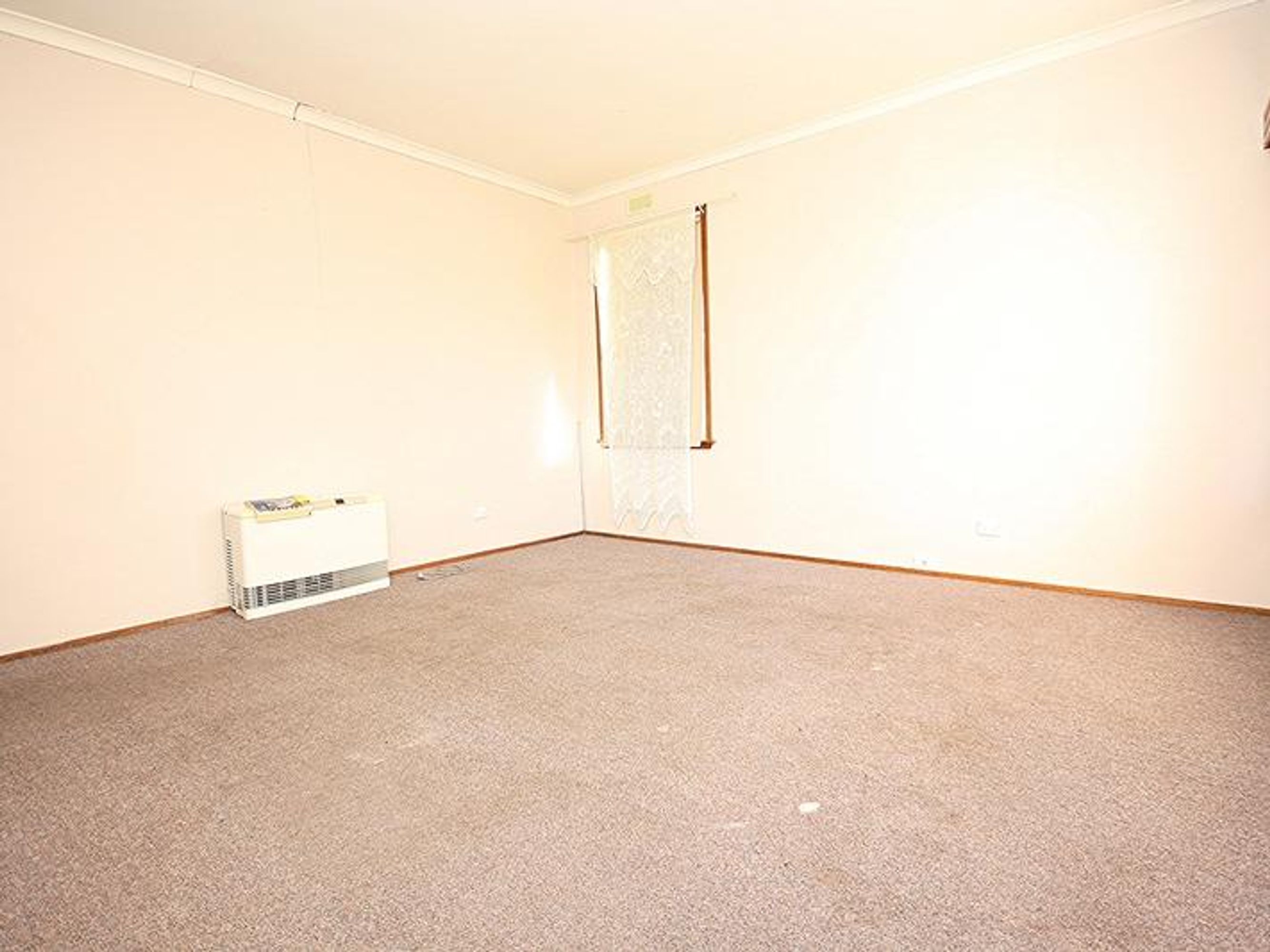 49 Albert Street, Horsham VIC 3400, Horsham - Thumbnail 2