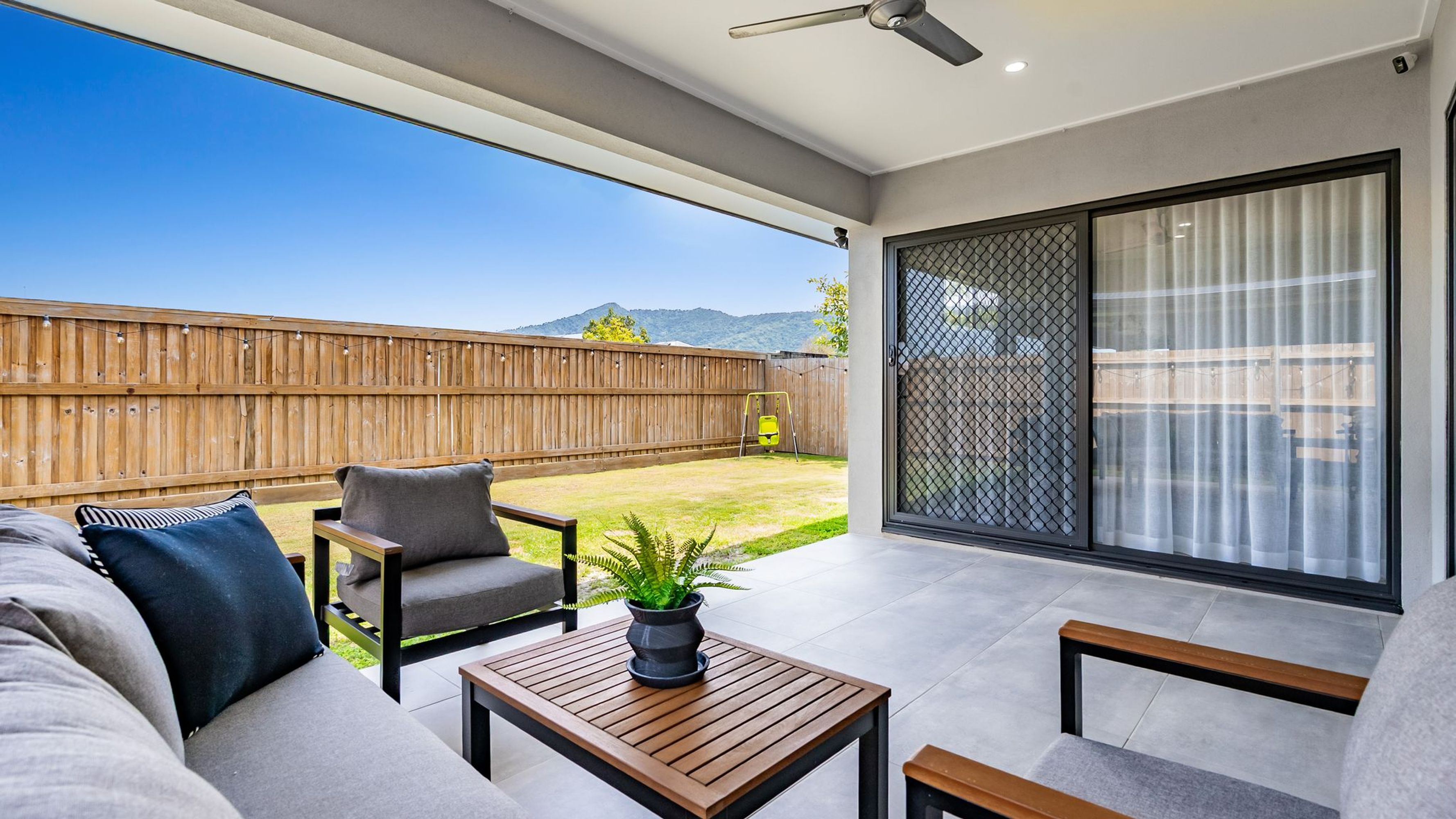 114 Charringa Link, Smithfield - Thumbnail 2