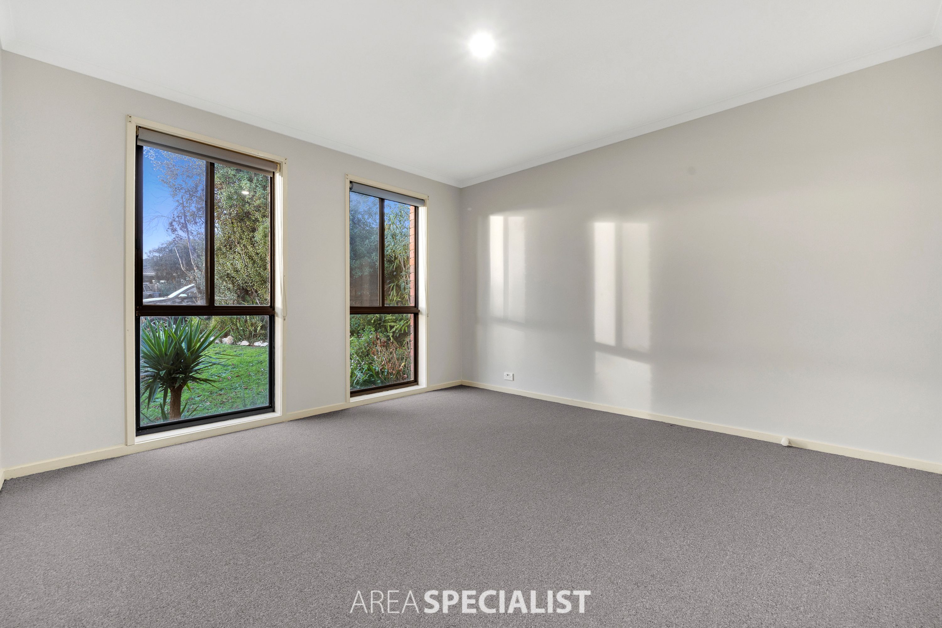 13 Channelle Close, Hampton Park, Hampton Park - Thumbnail 5