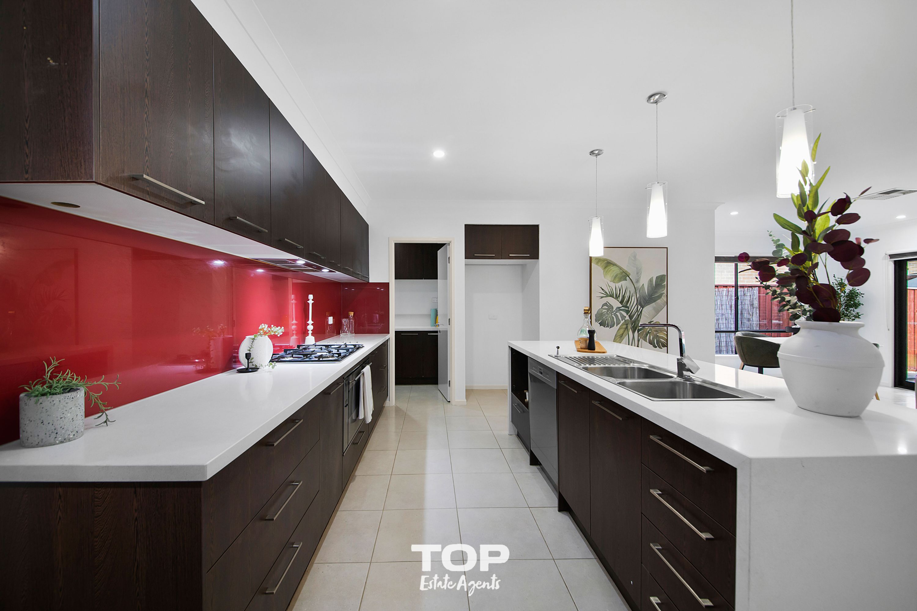 13 Thistle Drive, Clyde North - Thumbnail 5