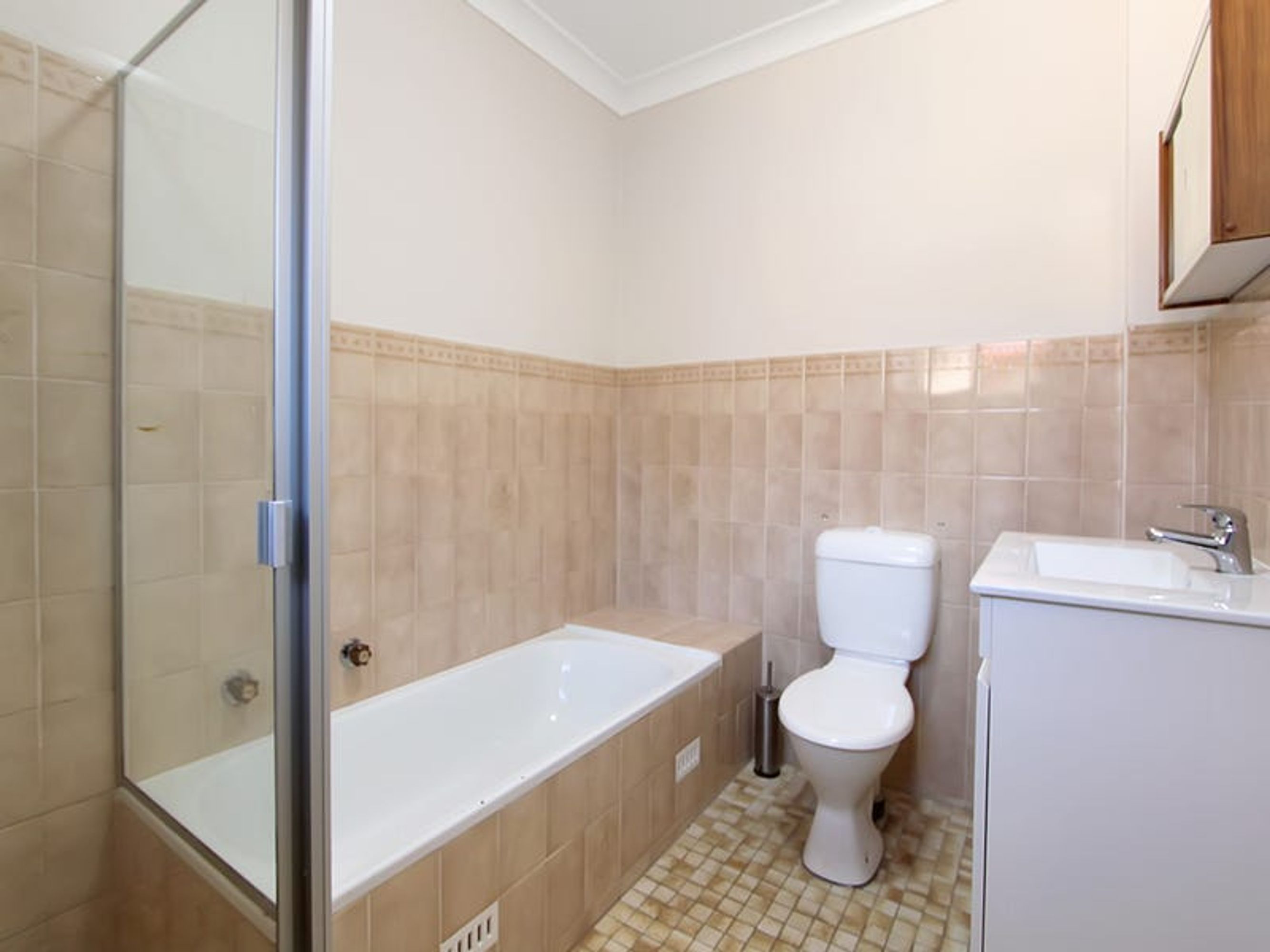 9/190 Queen Victoria Street, Bexley, Bexley - Thumbnail 5