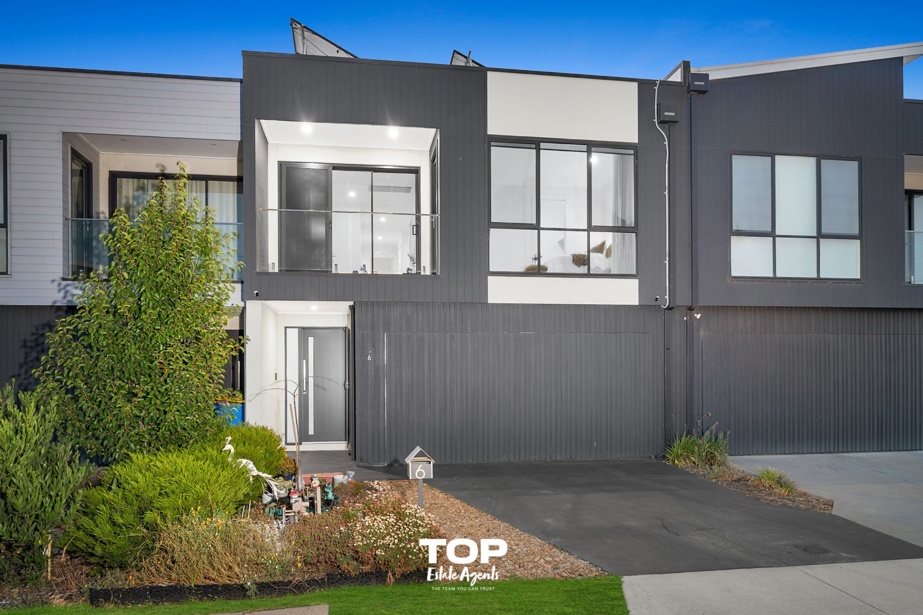 6 Savoy Grove, Cranbourne North - Thumbnail 4
