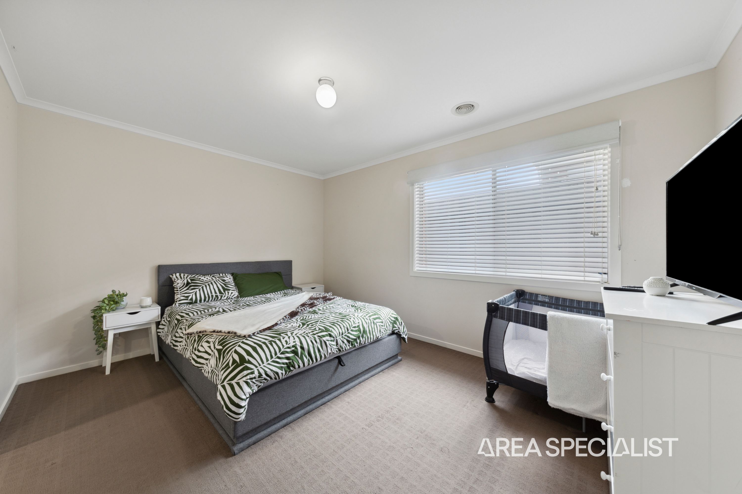 11 Botham Crescent, Pakenham - Thumbnail 6
