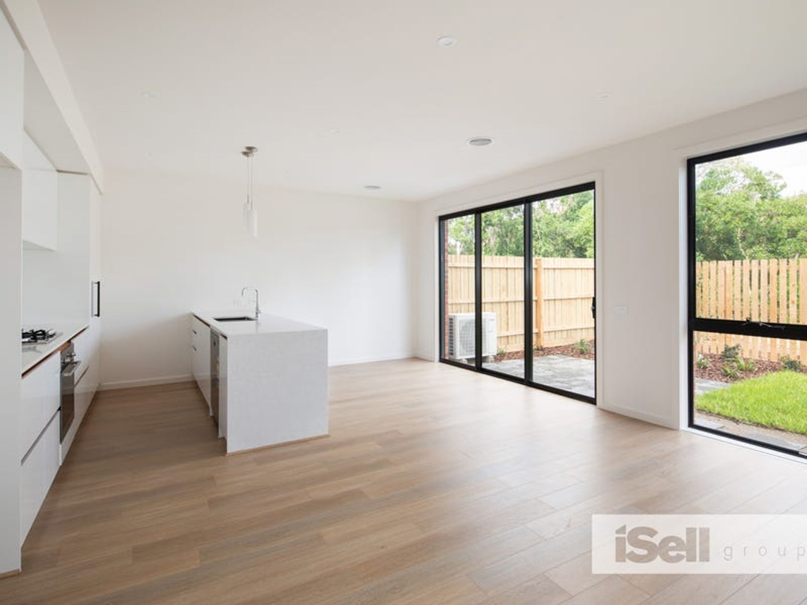 3 Azure Crescent, Keysborough - Thumbnail 2