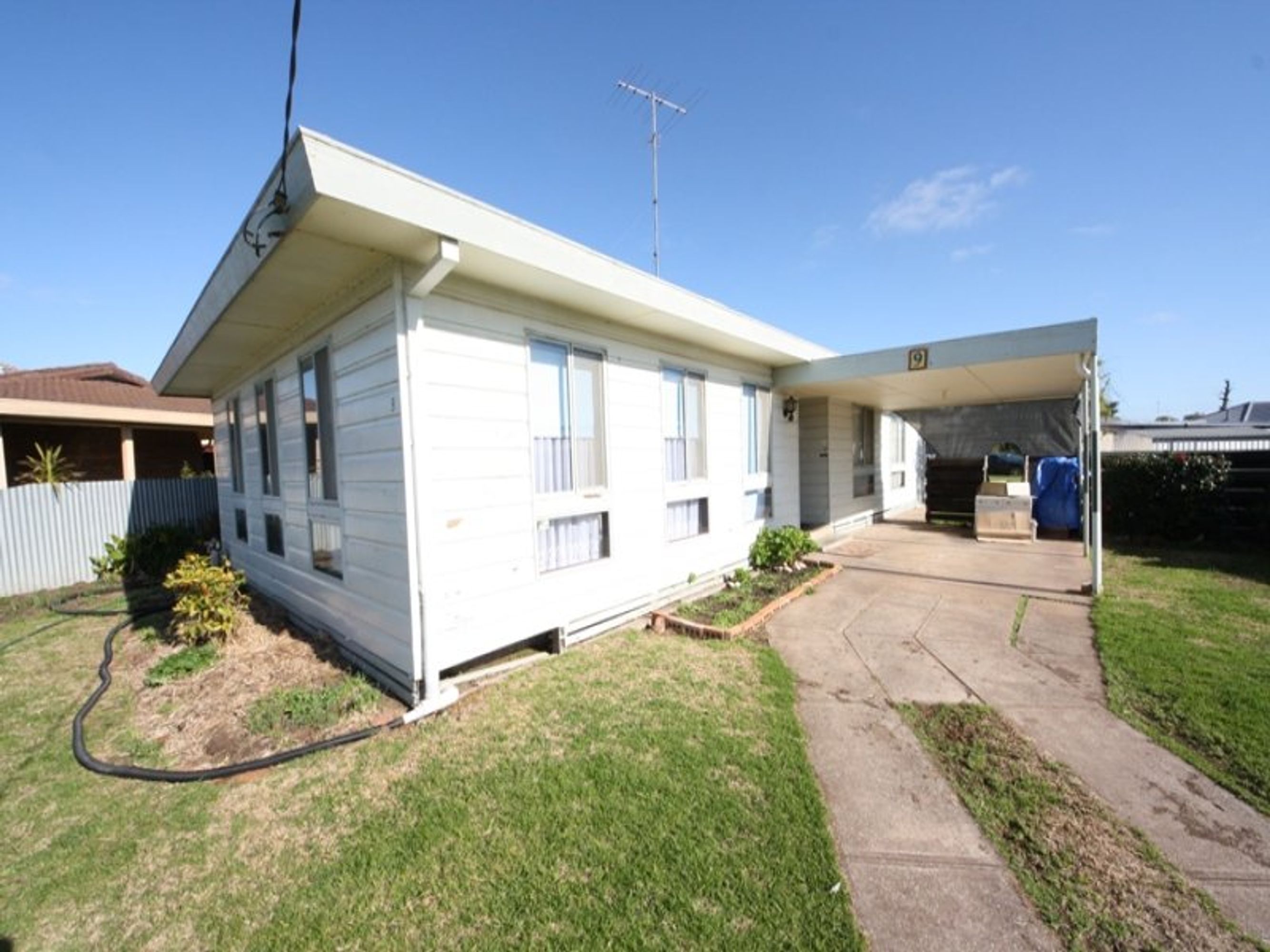 9 Queen Street, Horsham VIC 3400, Horsham - Image 1