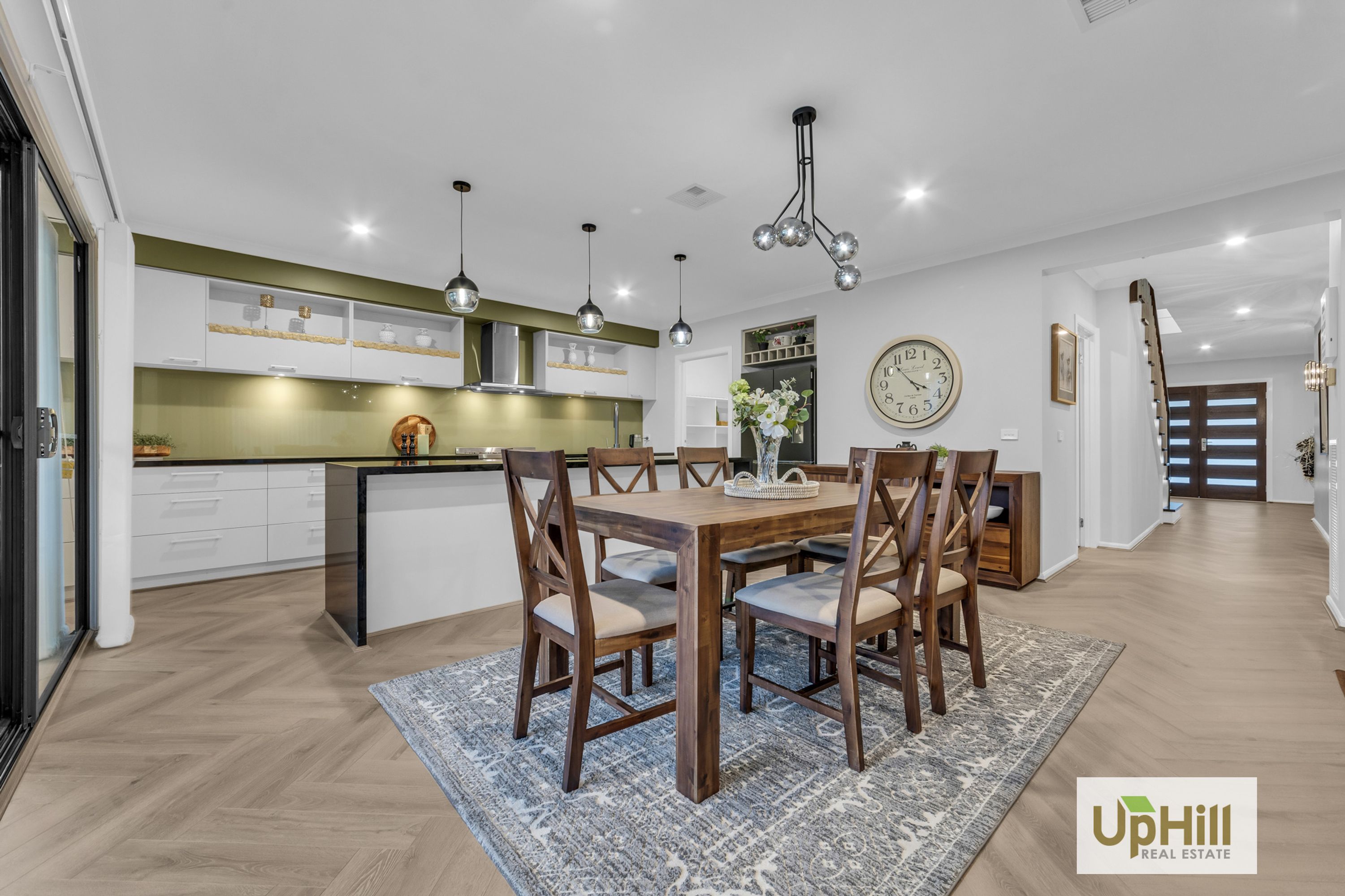 9 Kelton Avenue, Clyde North - Thumbnail 8