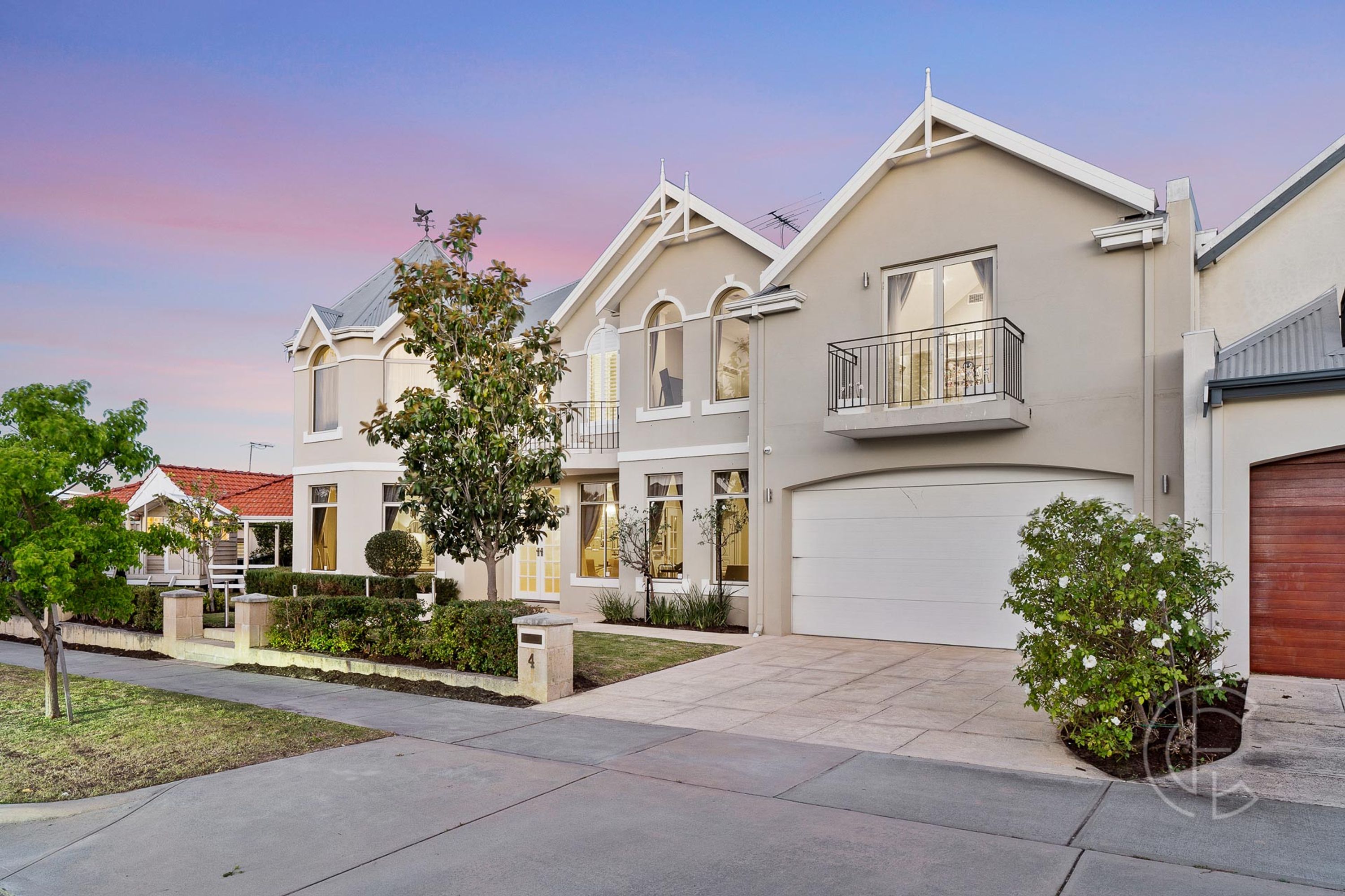 4 Tate Street, South Perth, WA 6151, South Perth - Thumbnail 2