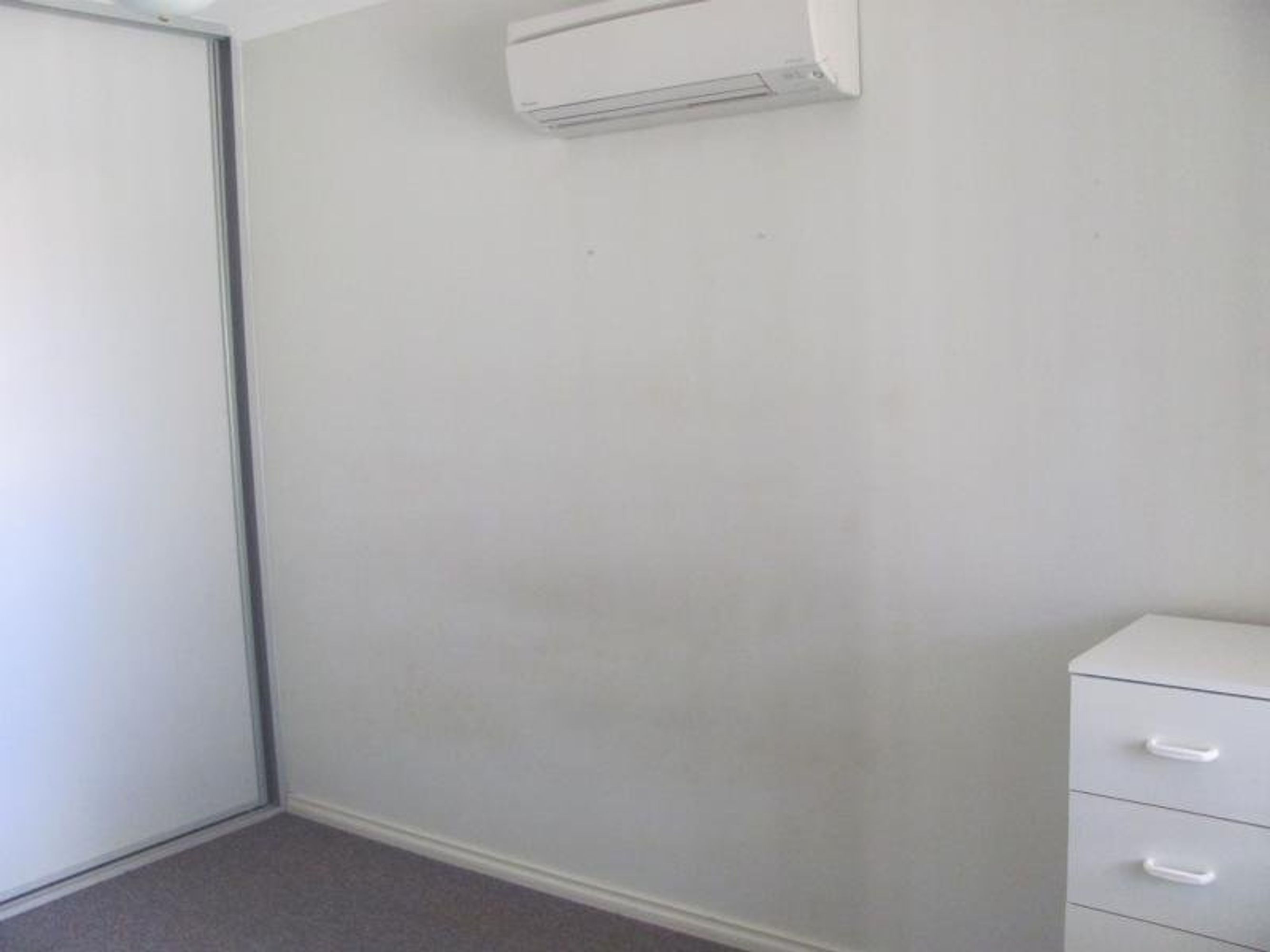 8C Knox Way, Newman, Newman - Thumbnail 8