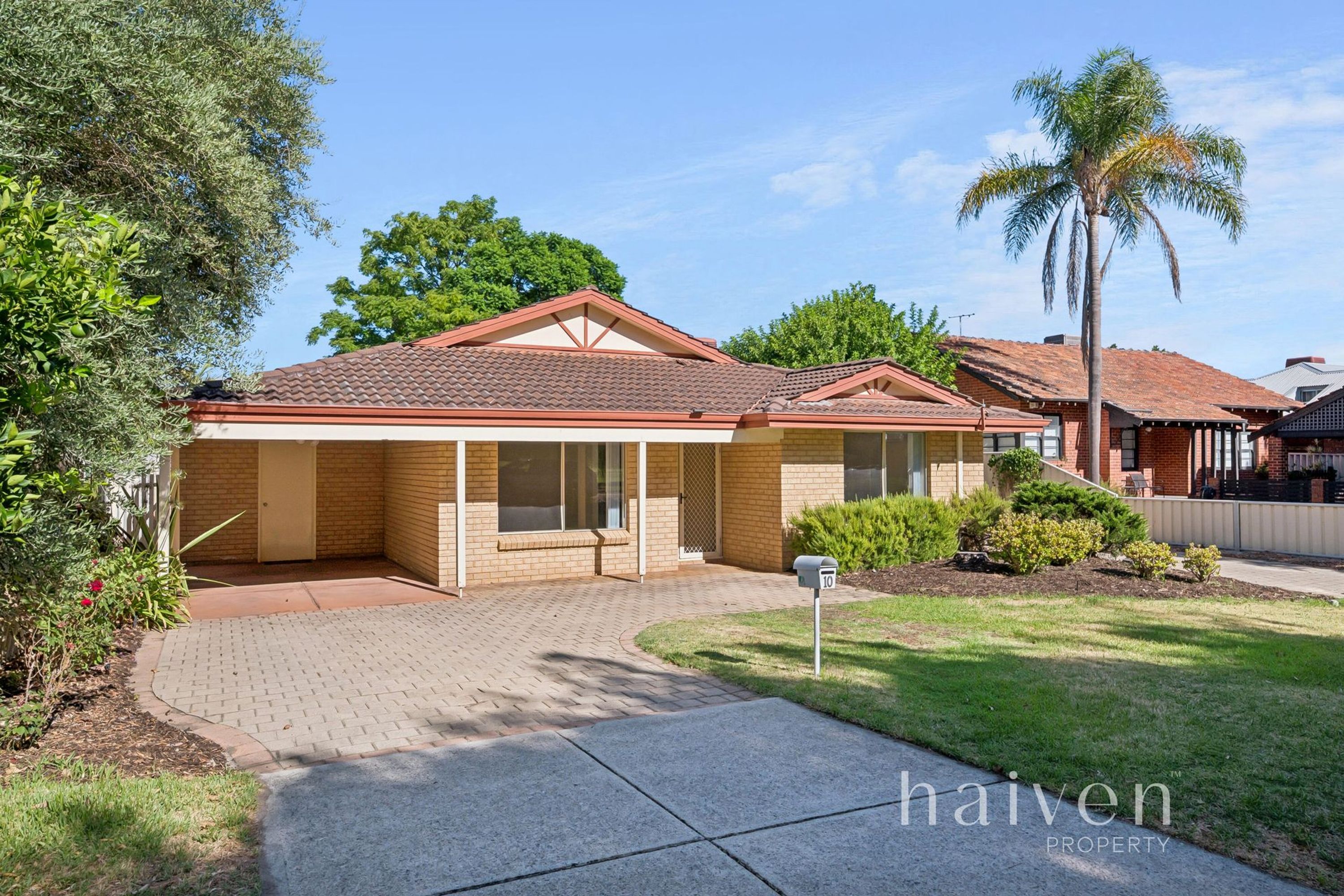 10 Disney Street, Brentwood - Image 1