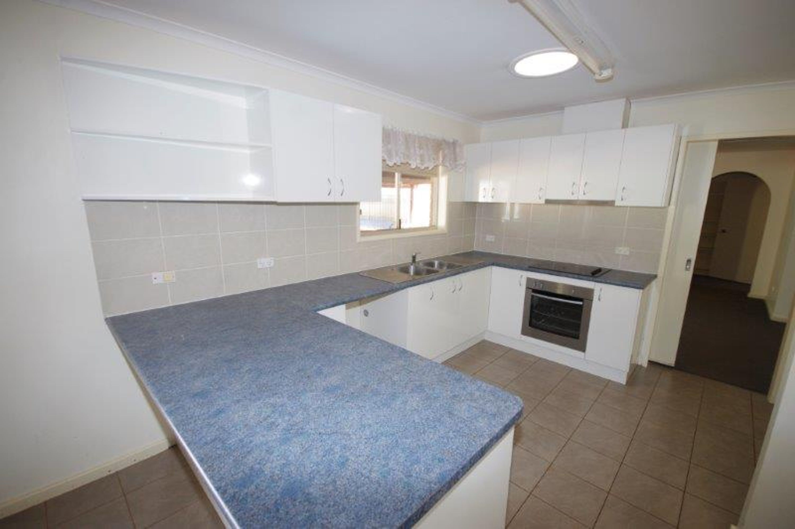 3 Kitchener Way, Newman, Newman - Thumbnail 4