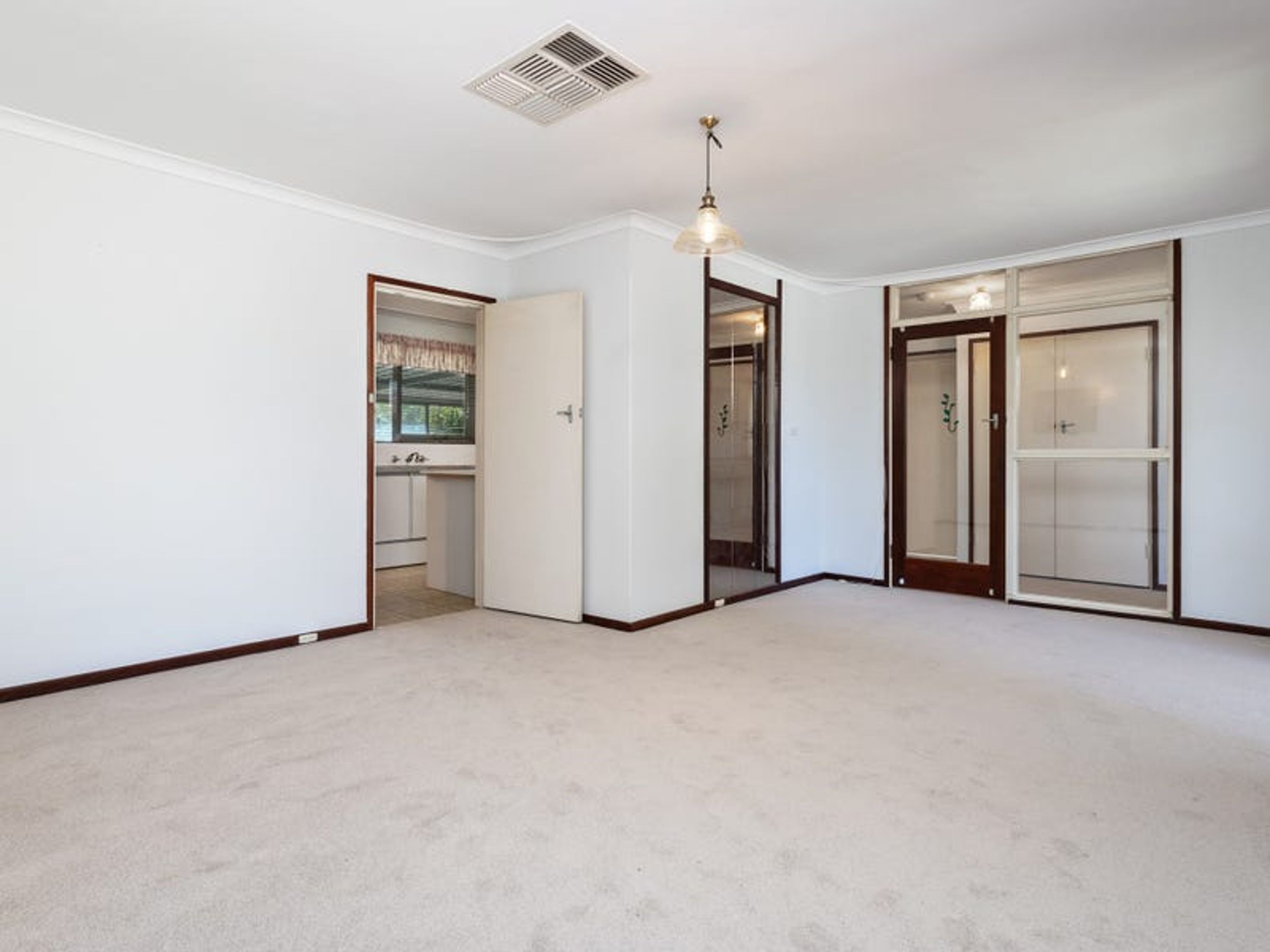 14 Ospringe Street, Gosnells - Thumbnail 3