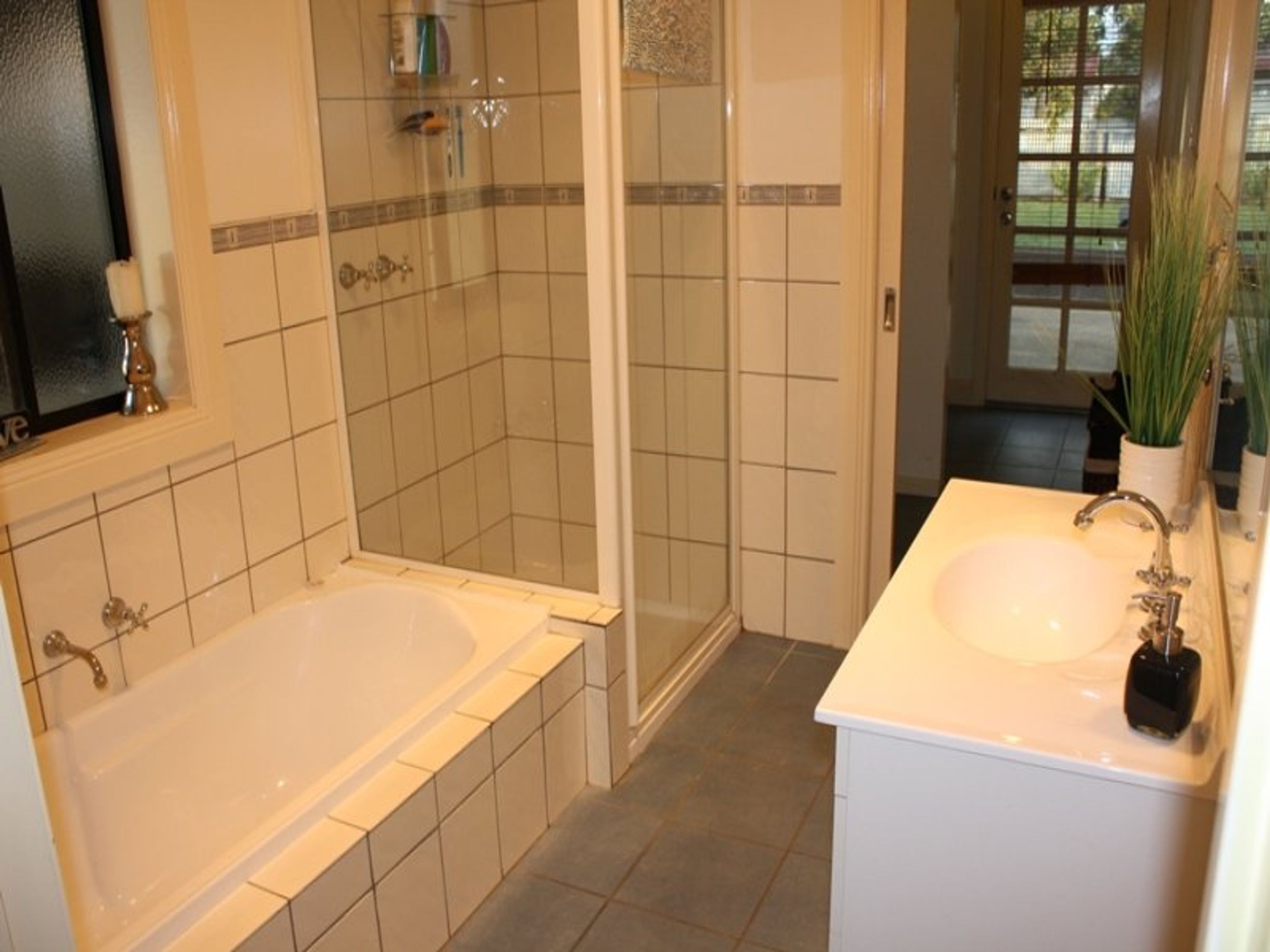 42 Wavell Street, Horsham VIC 3400, Horsham - Thumbnail 7