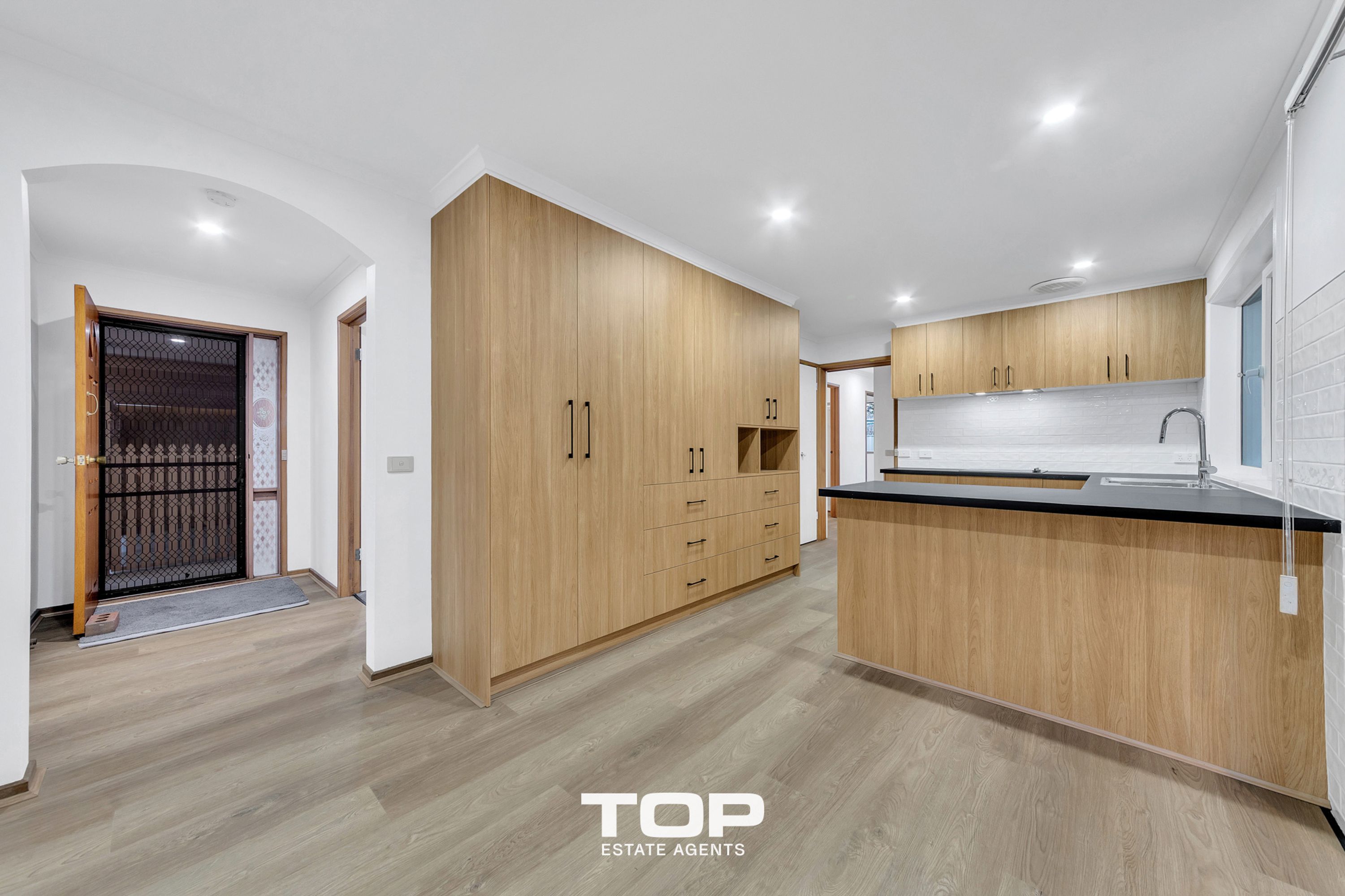 15 Candytuft Close, Cranbourne North - Thumbnail 7