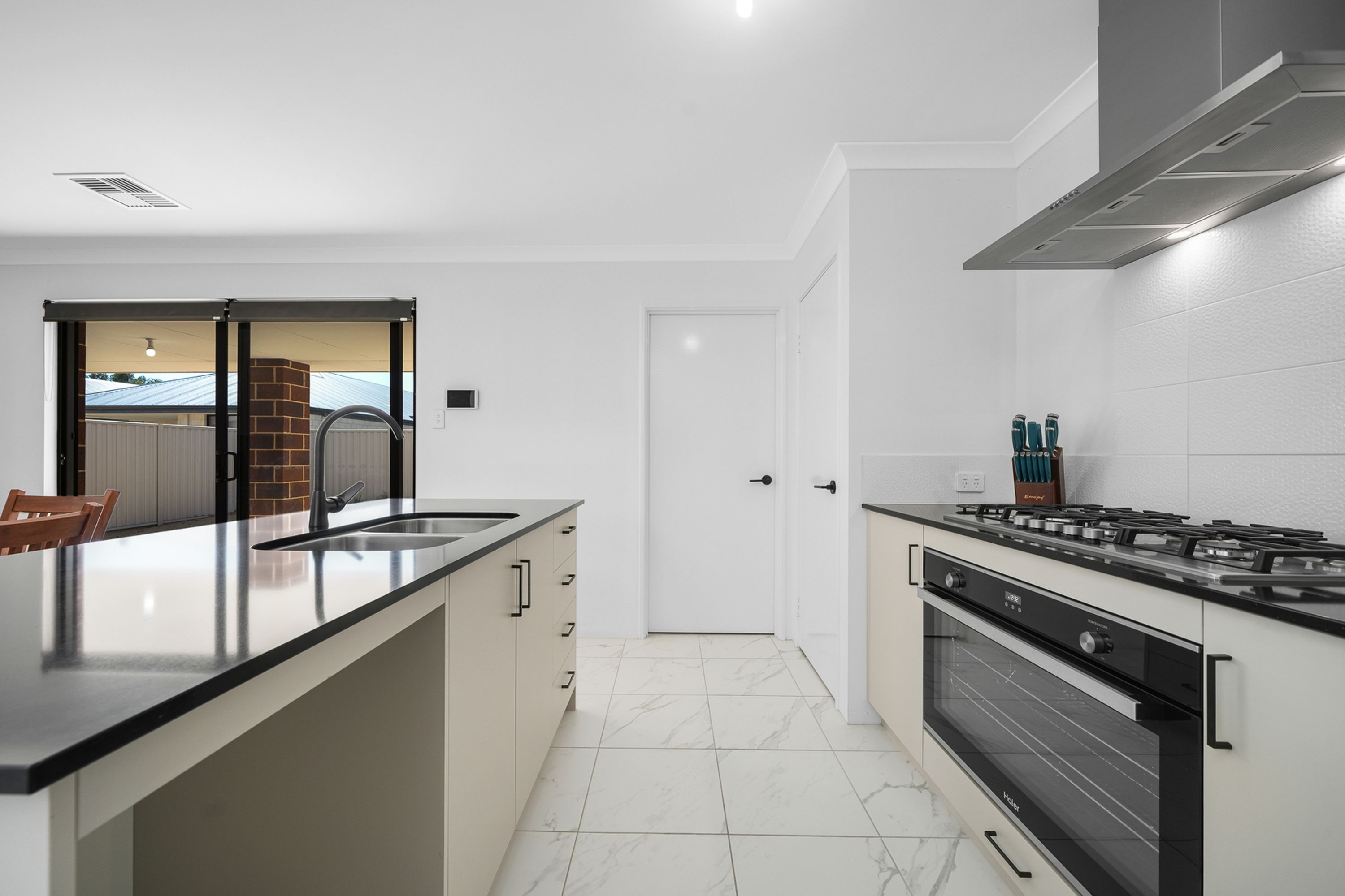 17 Esprit Road, Hilbert, Hilbert - Thumbnail 3