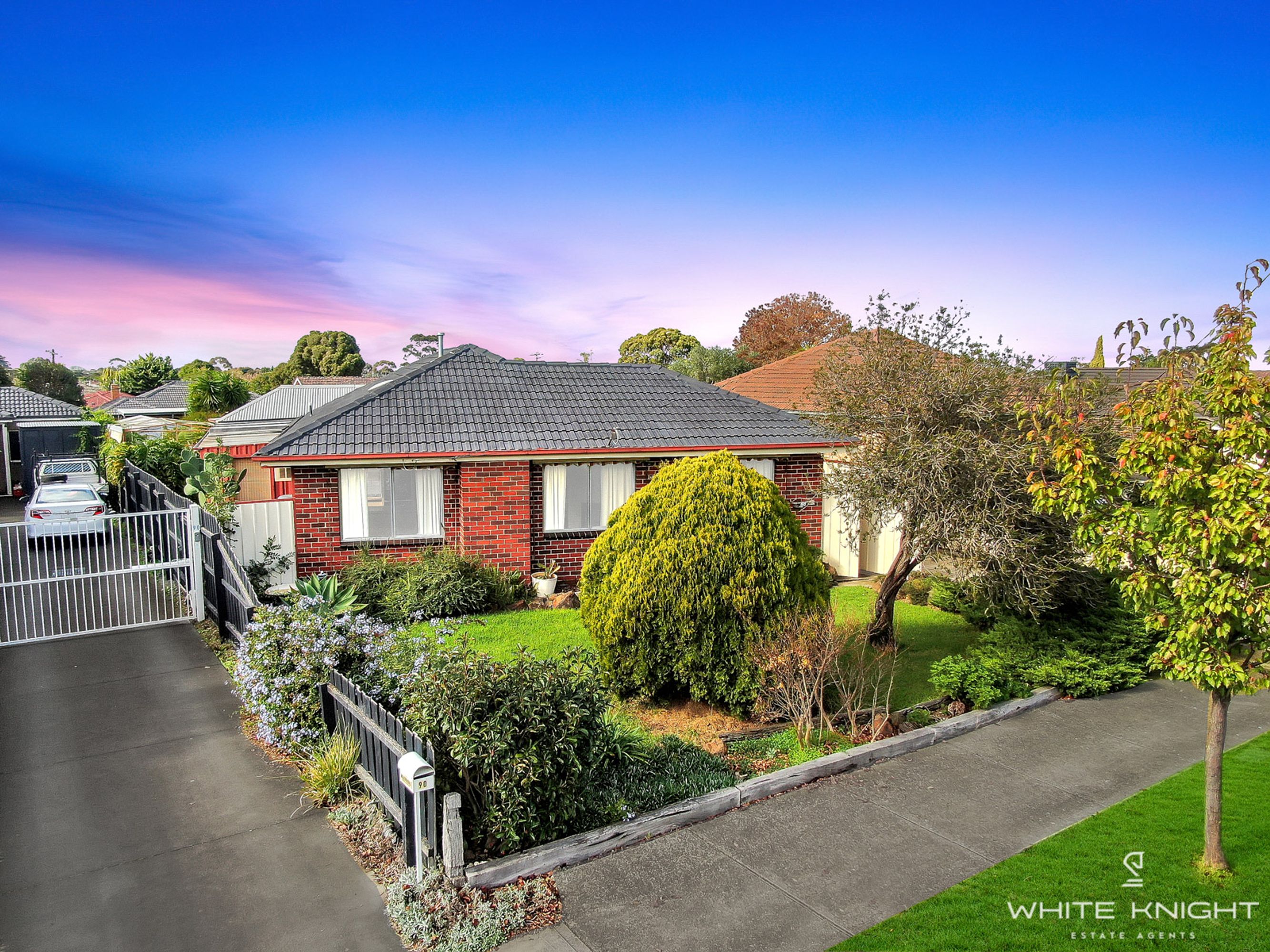 88 Leonard Avenue, St Albans VIC 3021, St Albans - Thumbnail 2