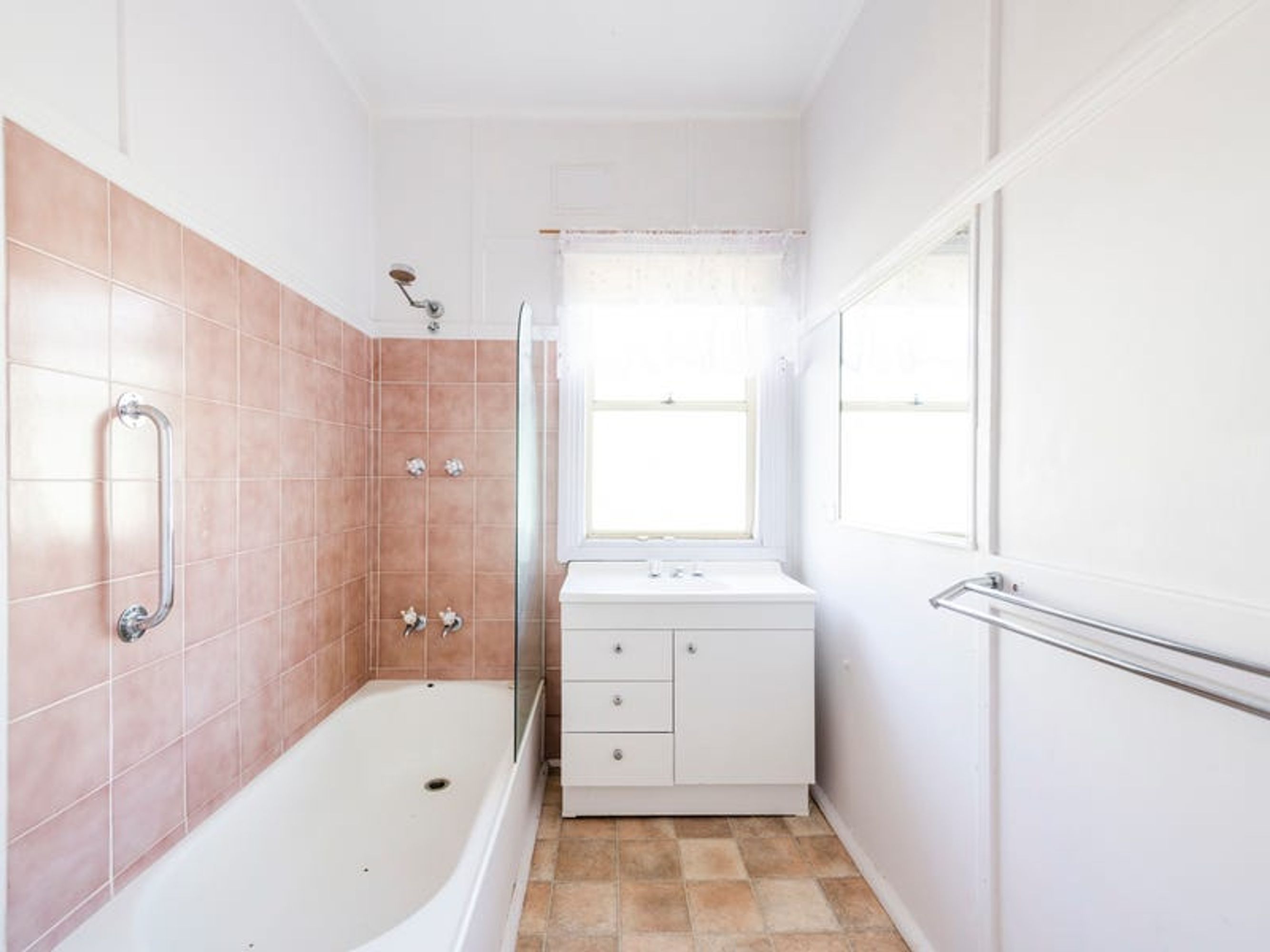 319 Oliver Street, Grafton - Thumbnail 7