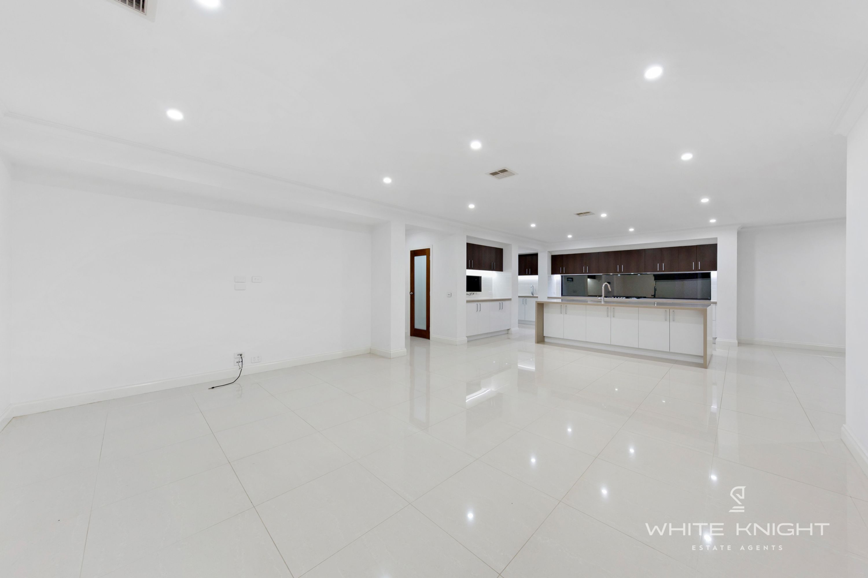 30 Royale Drive, Fraser Rise VIC 3336, Fraser Rise - Thumbnail 2
