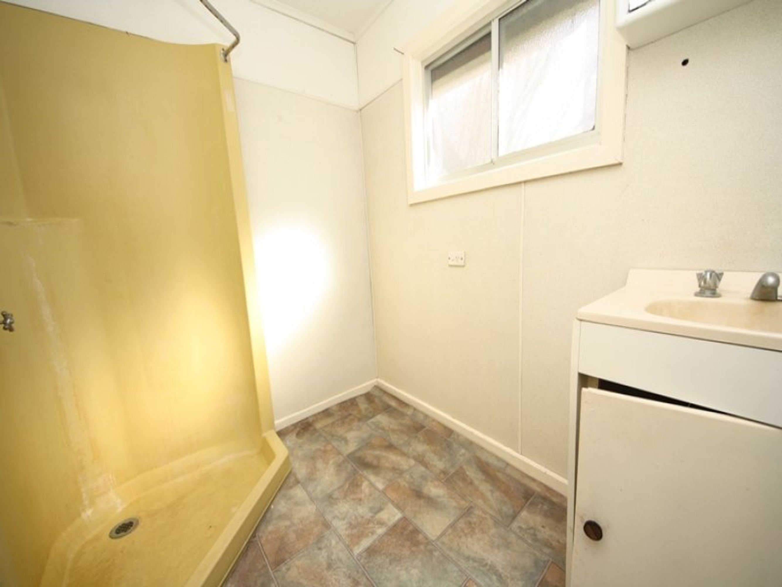 10 Rockley Street, Nhill VIC 3418, Nhill - Thumbnail 6