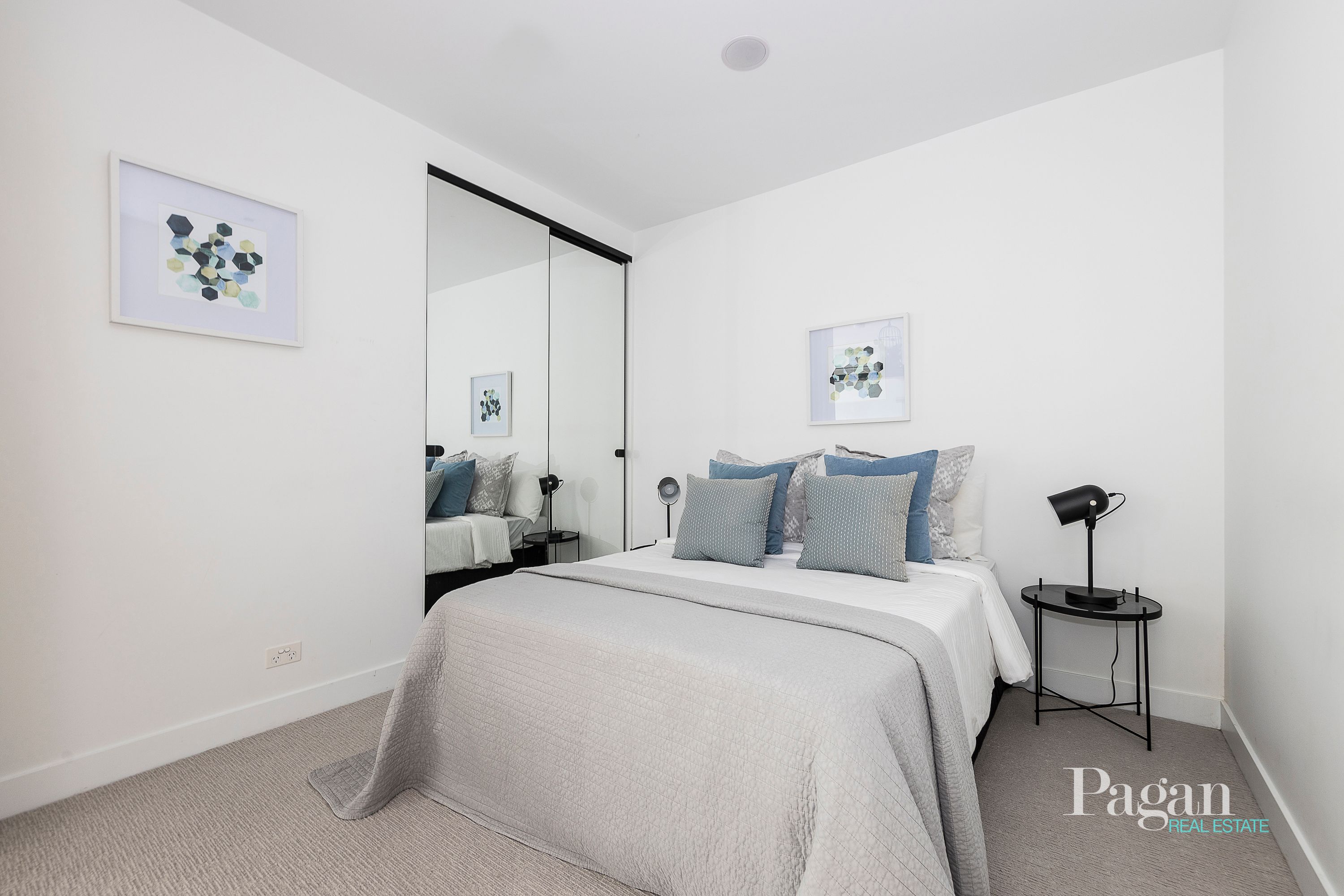 1802/677 La Trobe Street, Docklands - Thumbnail 6