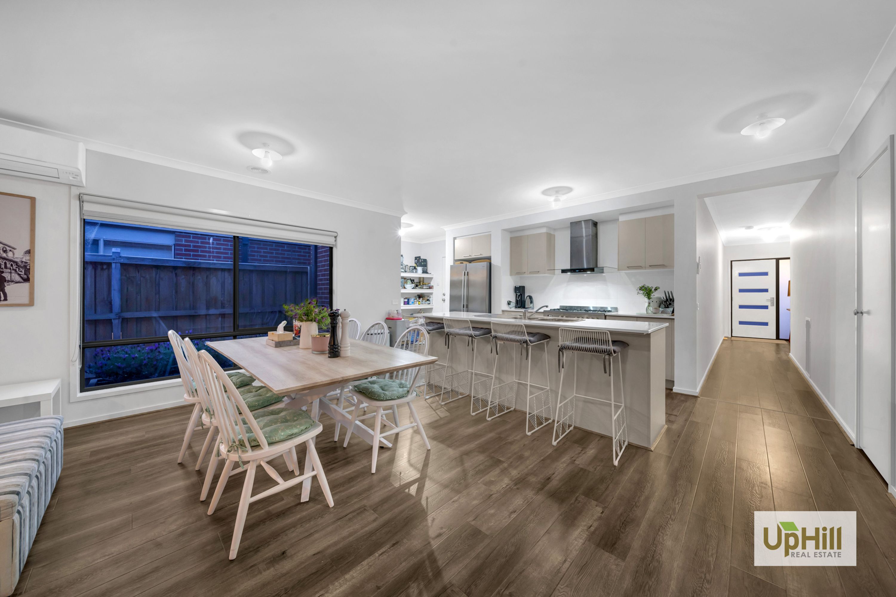 44 Mapleshade Avenue, Clyde North - Thumbnail 6