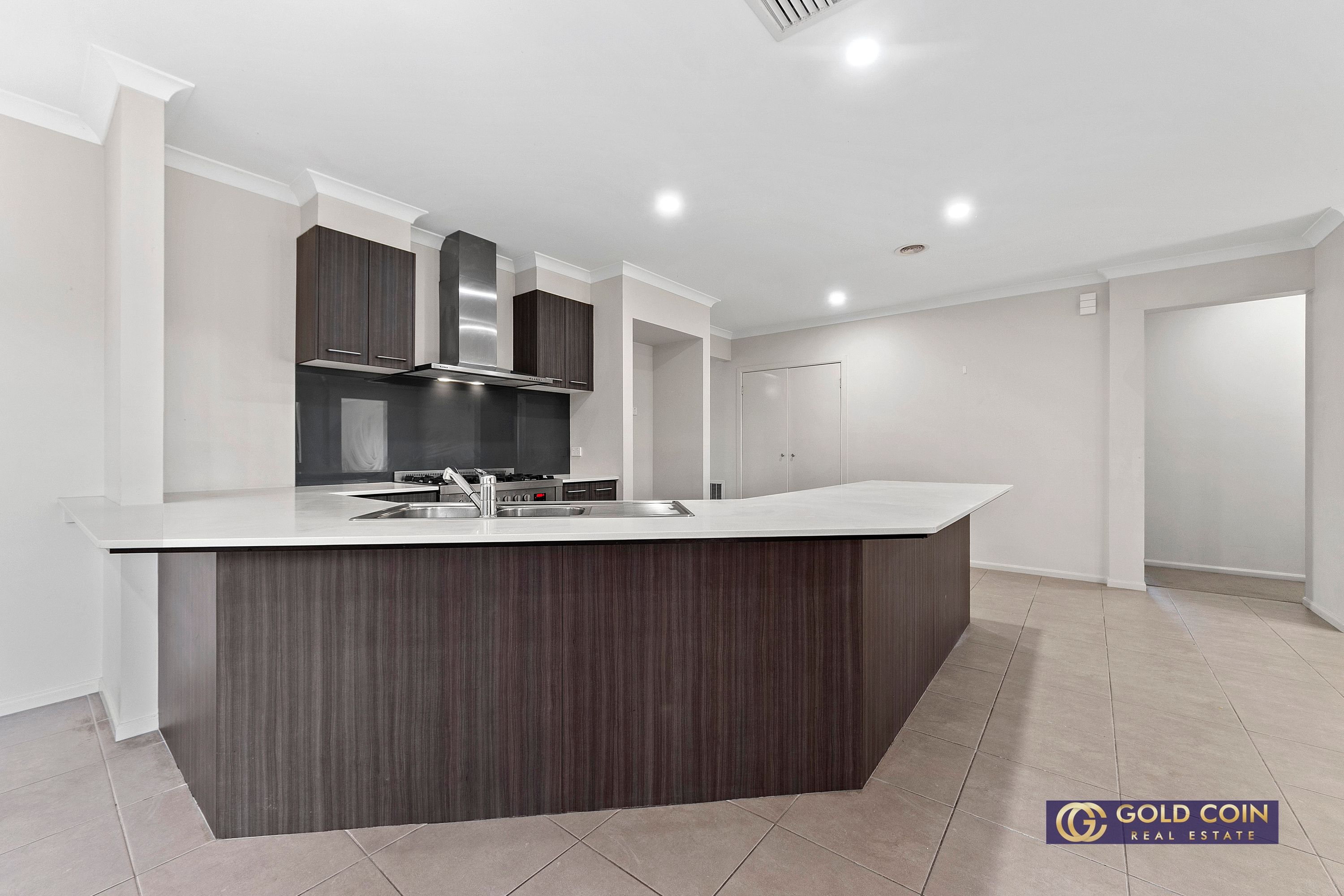 14 Amesbury Avenue, Wyndham Vale - Thumbnail 4