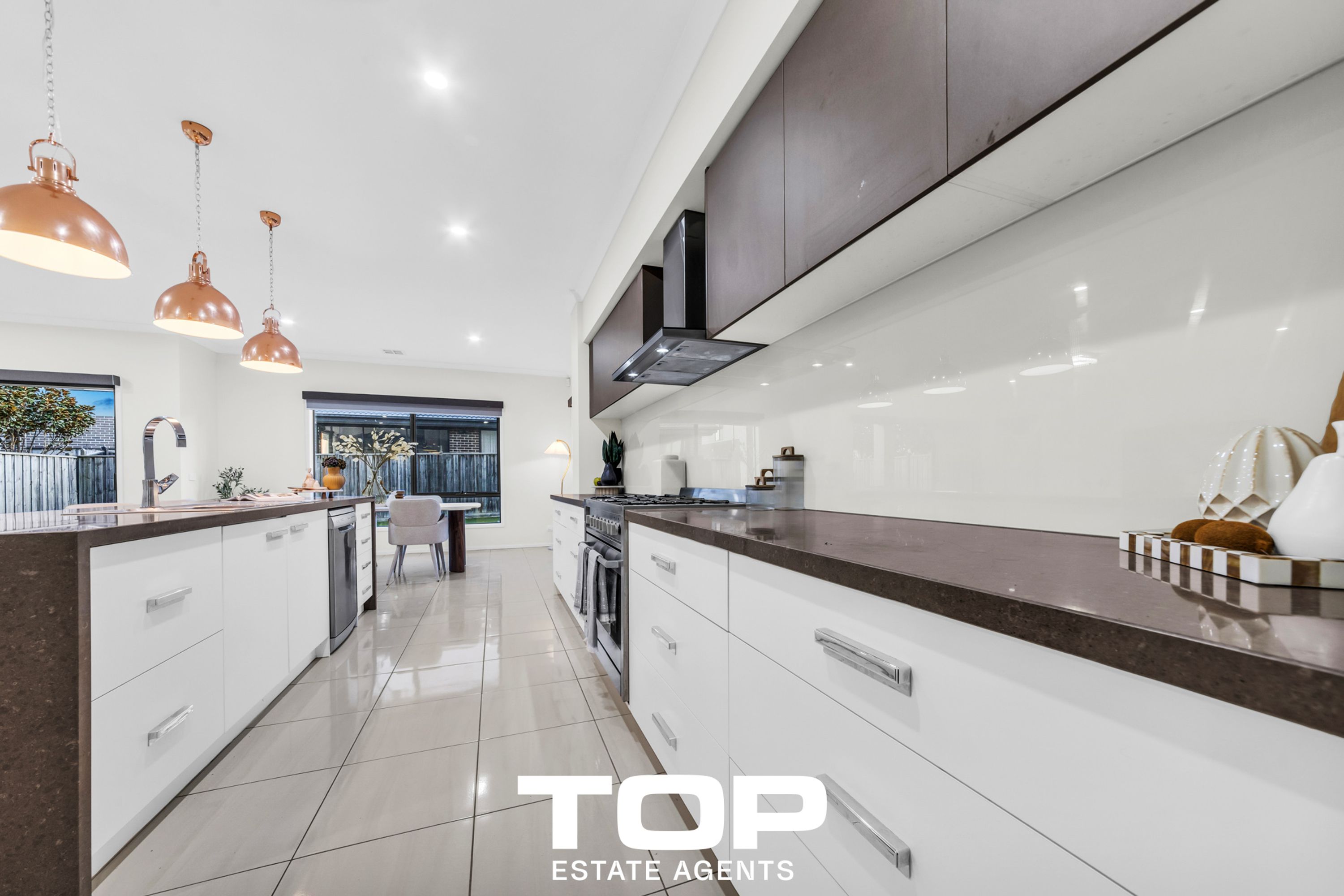 5 Watermint Way, Clyde North - Thumbnail 8
