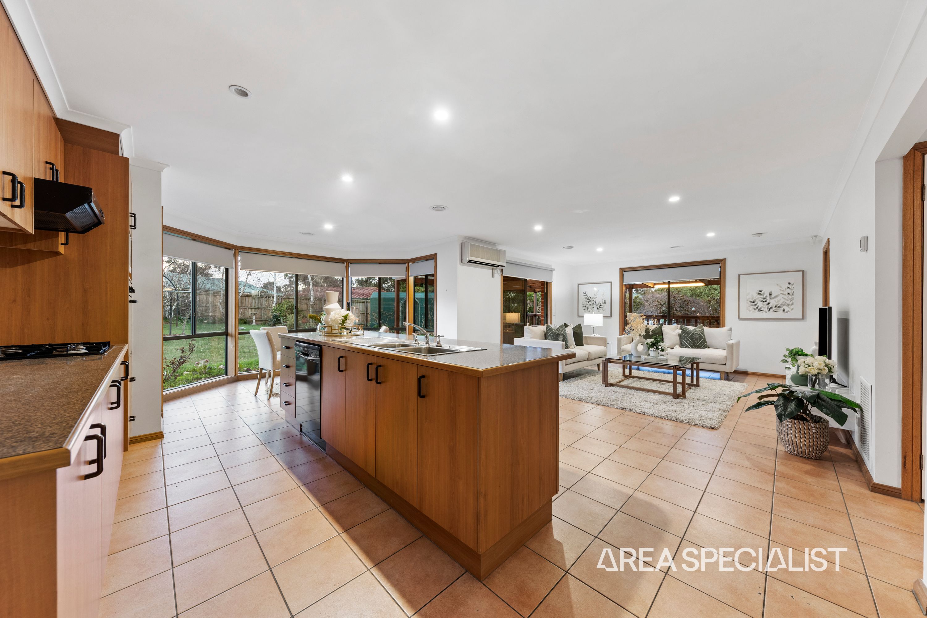 23 Baltaser Drive, Pakenham - Thumbnail 7