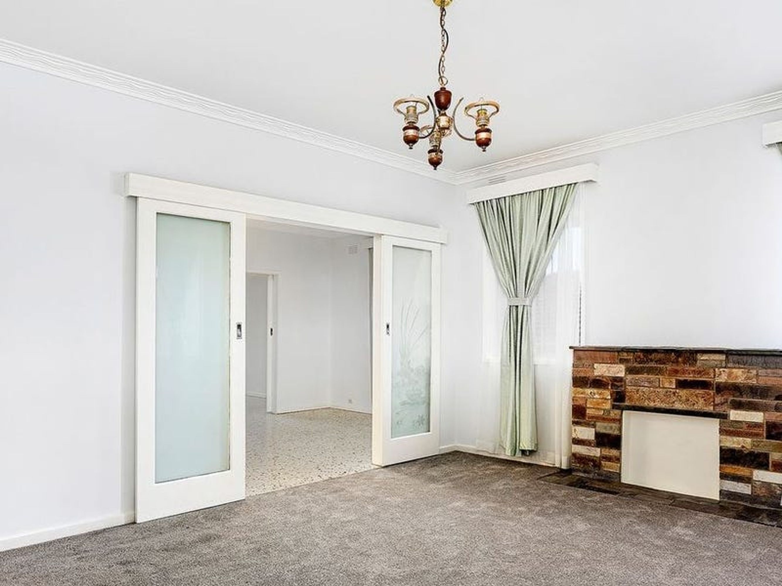 15 Glenthorne Drive, Keysborough - Thumbnail 2