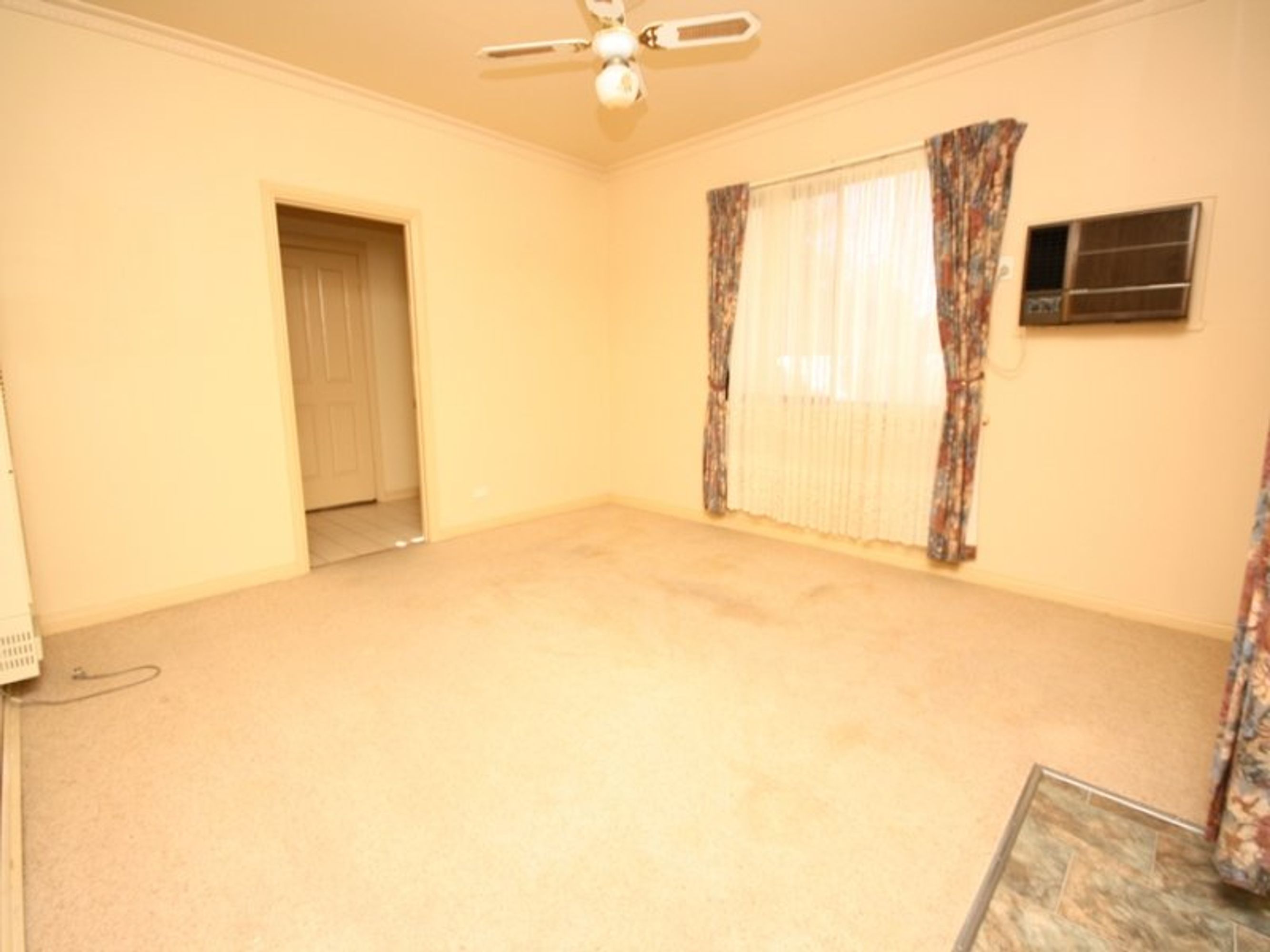 9 Sunnyside Avenue, Horsham VIC 3400, Horsham - Thumbnail 8