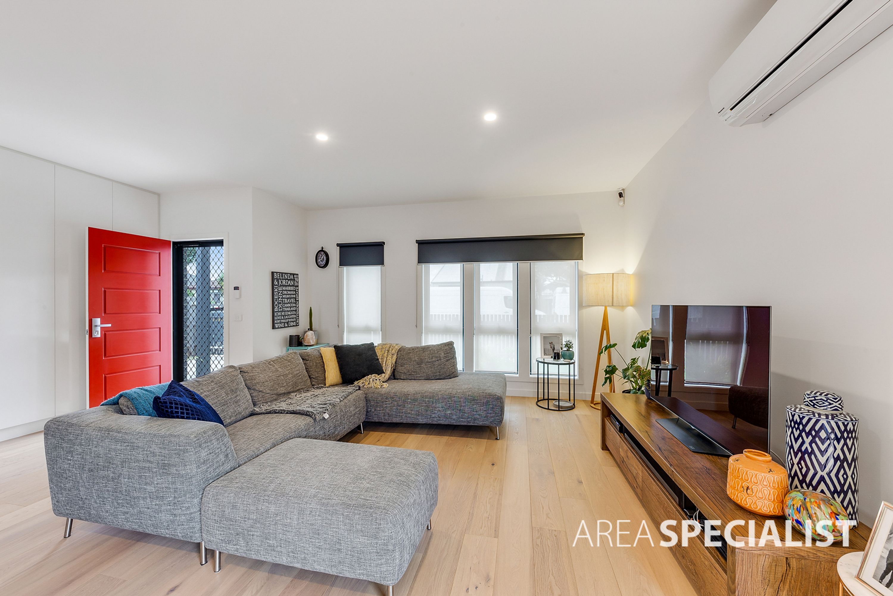 1B Dyson Street, Reservoir VIC 3073, Reservoir - Thumbnail 3