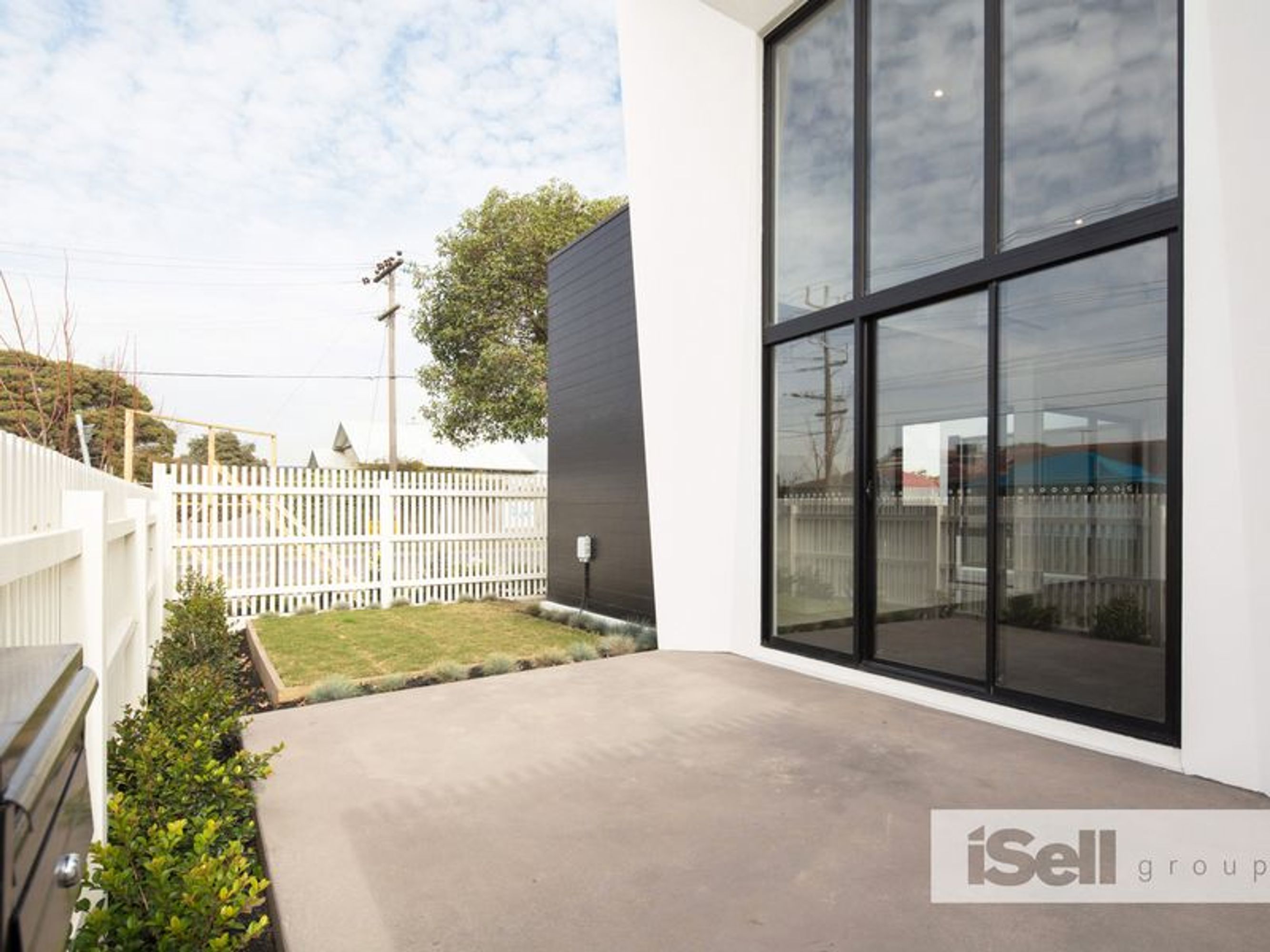 48A Regent Avenue, Springvale - Thumbnail 2