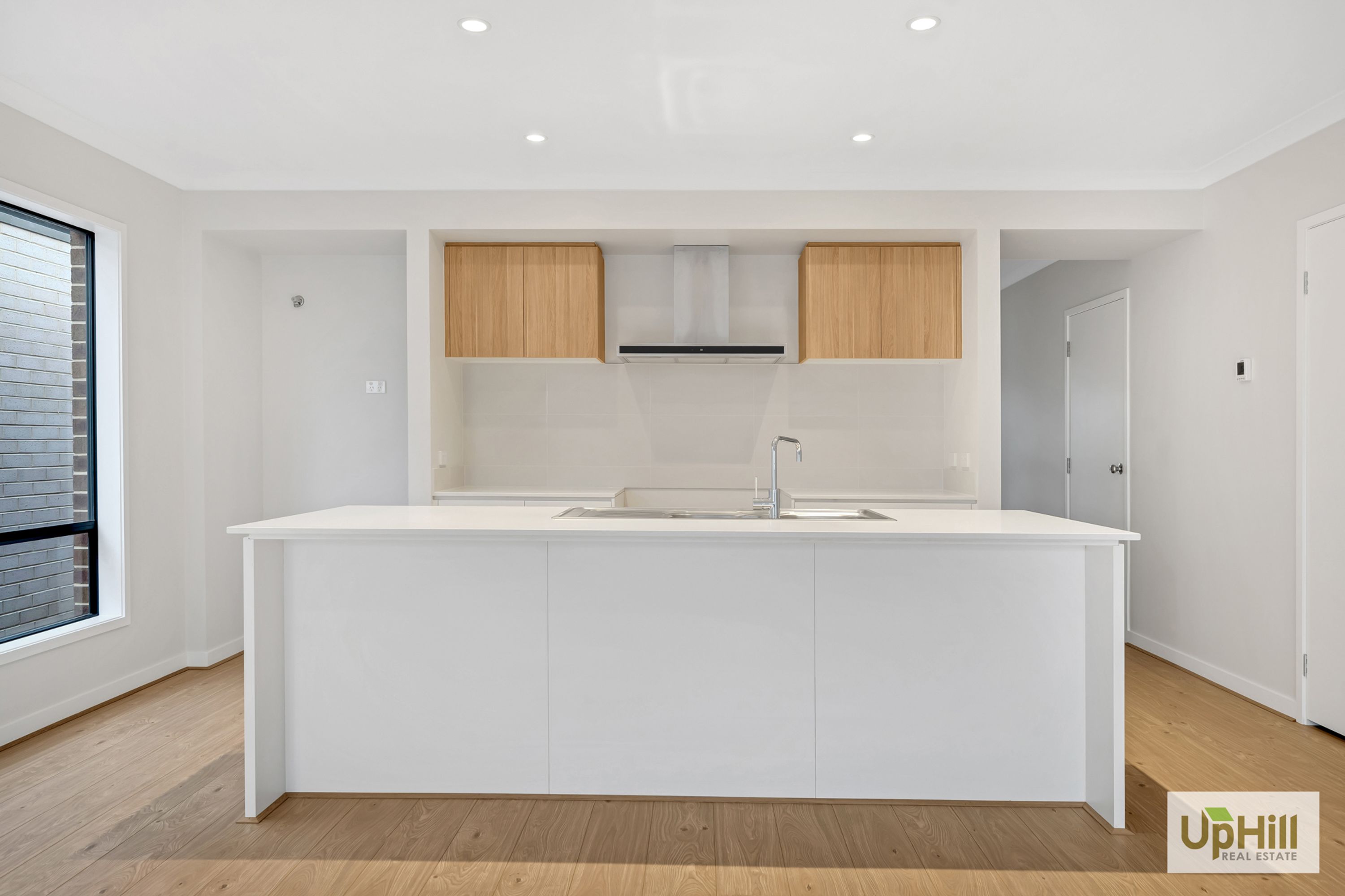 6 ASHTEAD STREET, Clyde - Thumbnail 5
