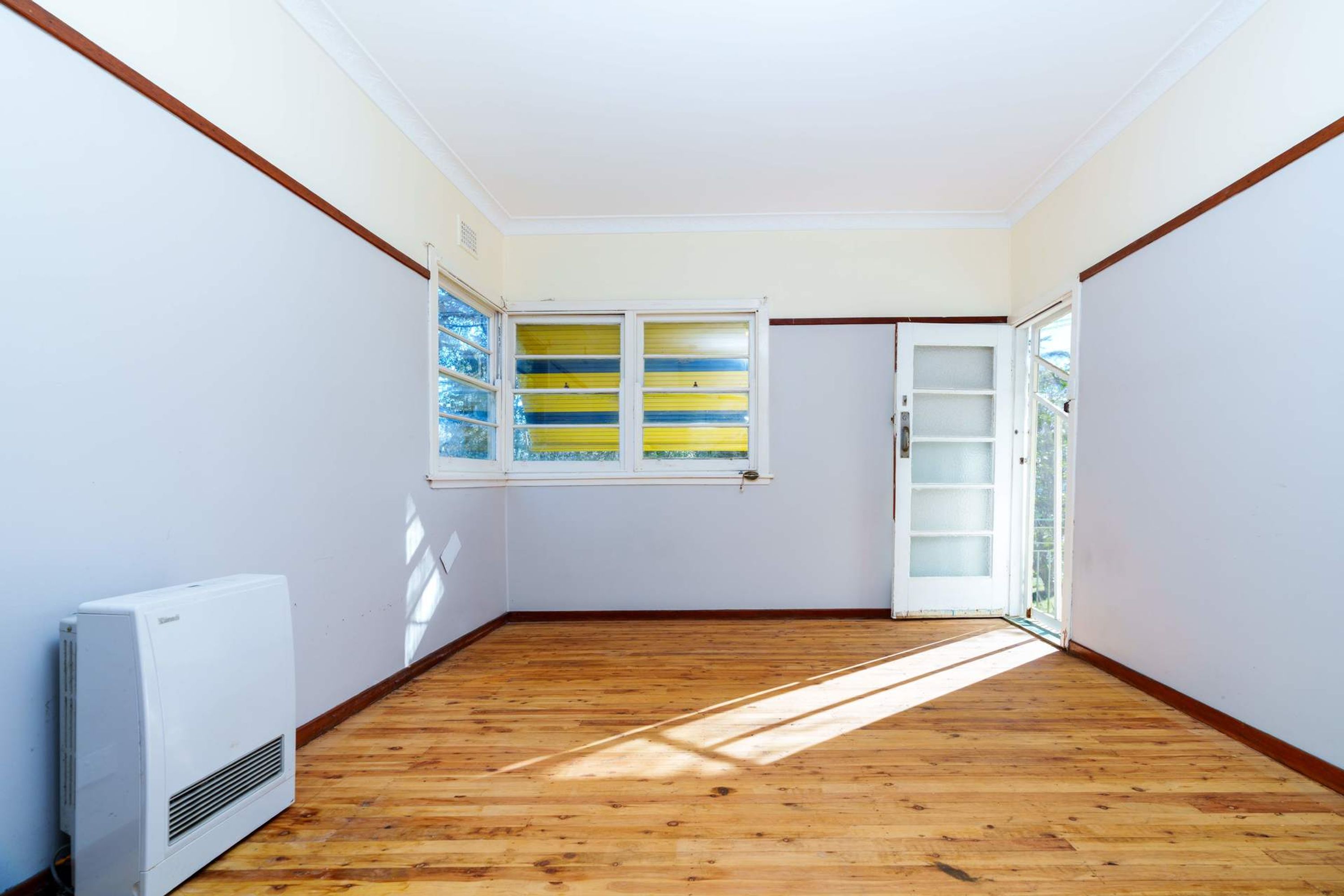 7 Myrtle Street, Katoomba - Thumbnail 2