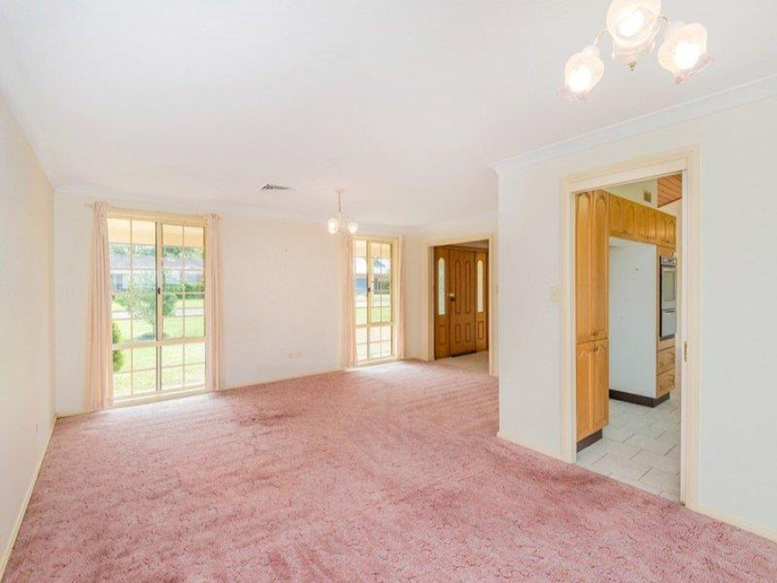 2 Cronin Avenue, Junction Hill - Thumbnail 4