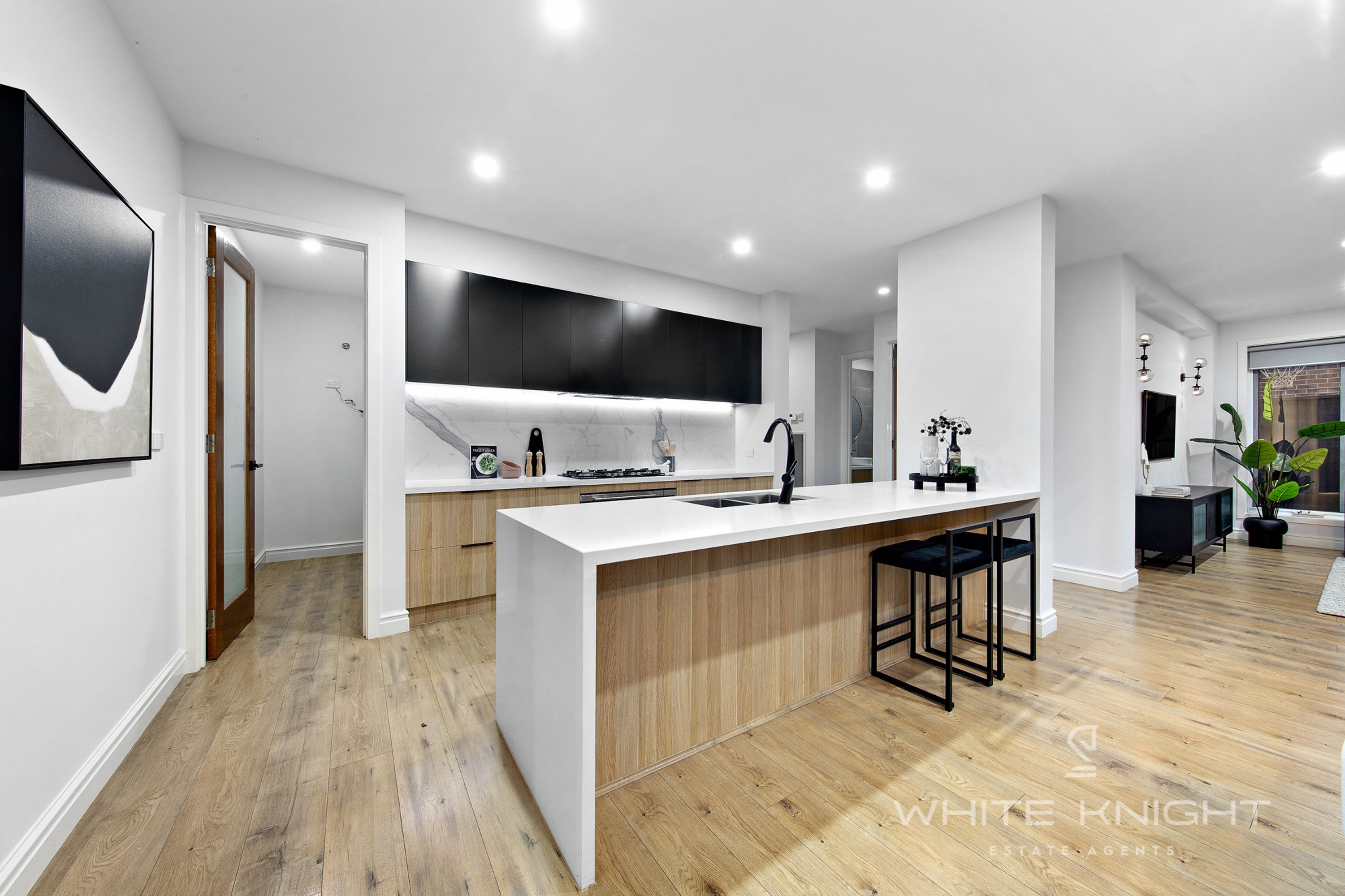 6 Zenith Court, Fraser Rise VIC 3336, Fraser Rise - Thumbnail 3