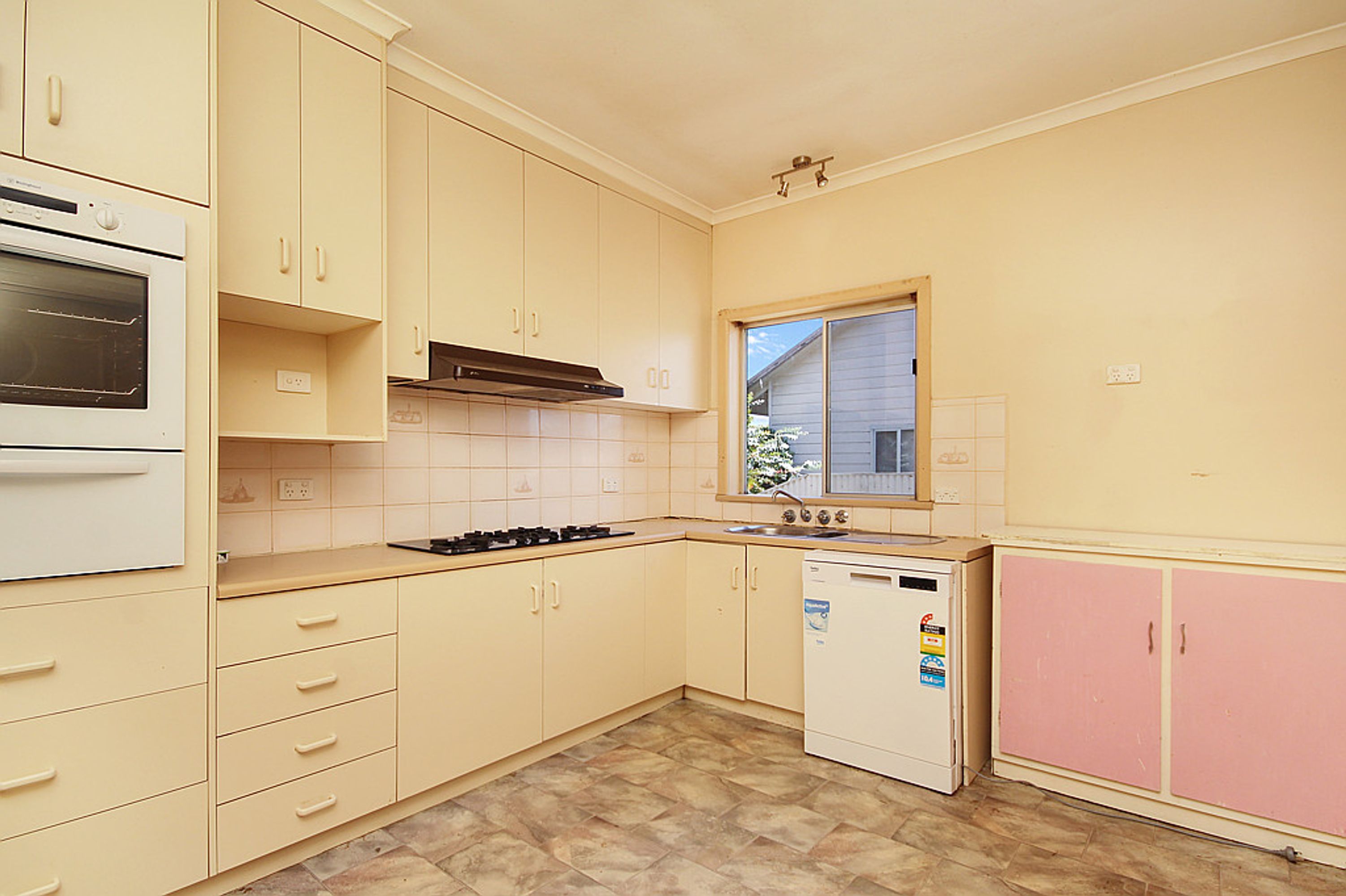 51 Hamilton Street, Murtoa VIC 3390, Murtoa - Thumbnail 2