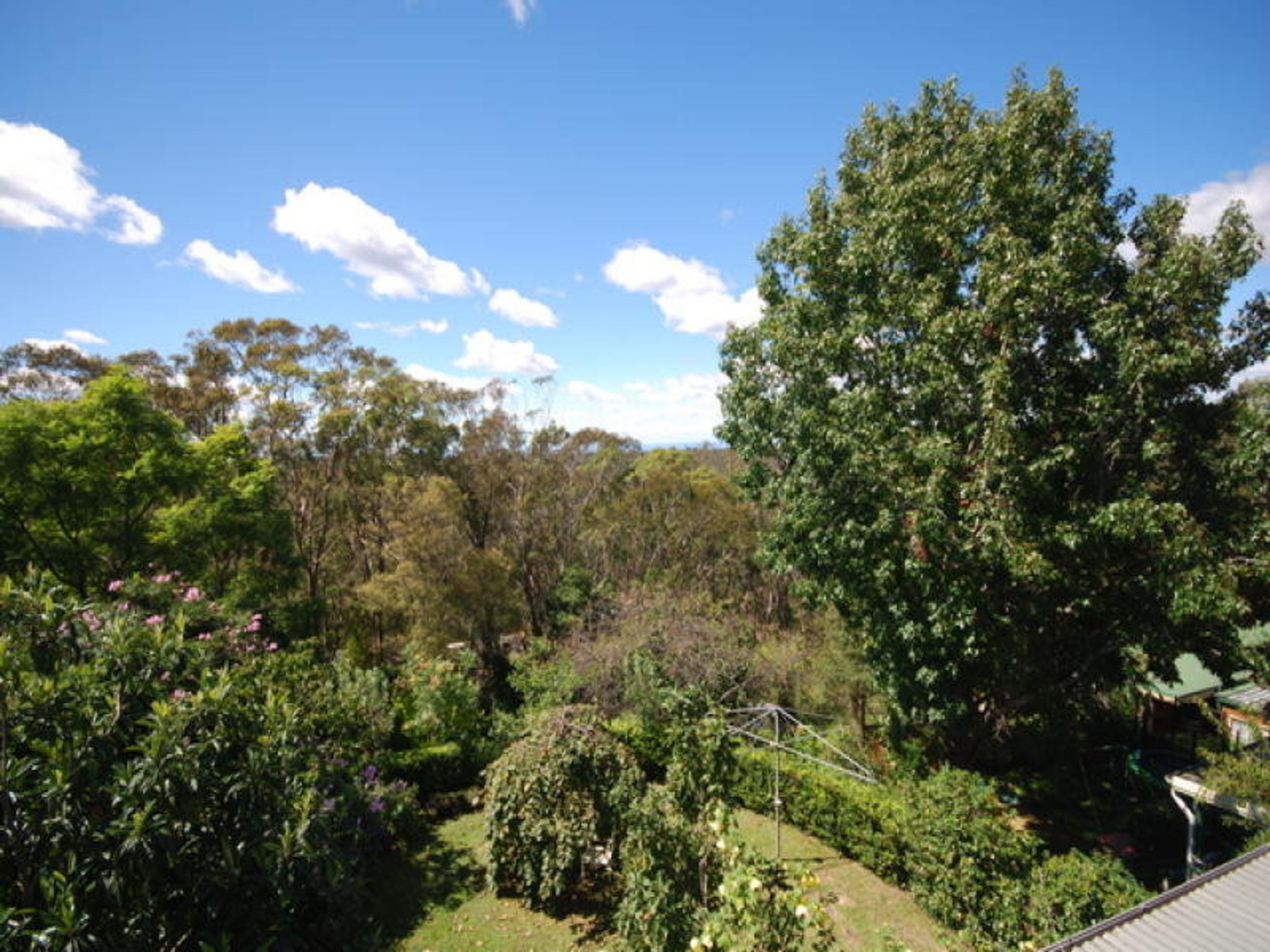66 Valley Road, Hazelbrook - Thumbnail 5