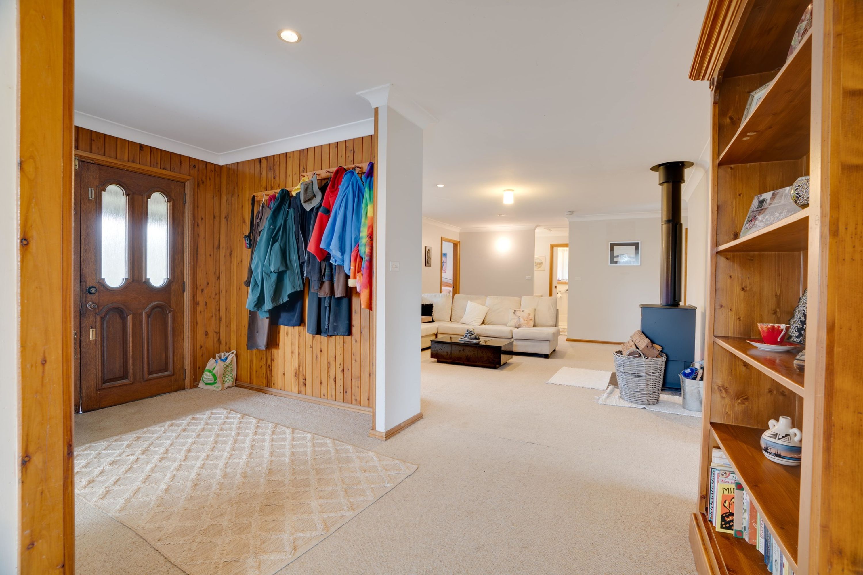 46 Third Avenue, Katoomba - Thumbnail 3