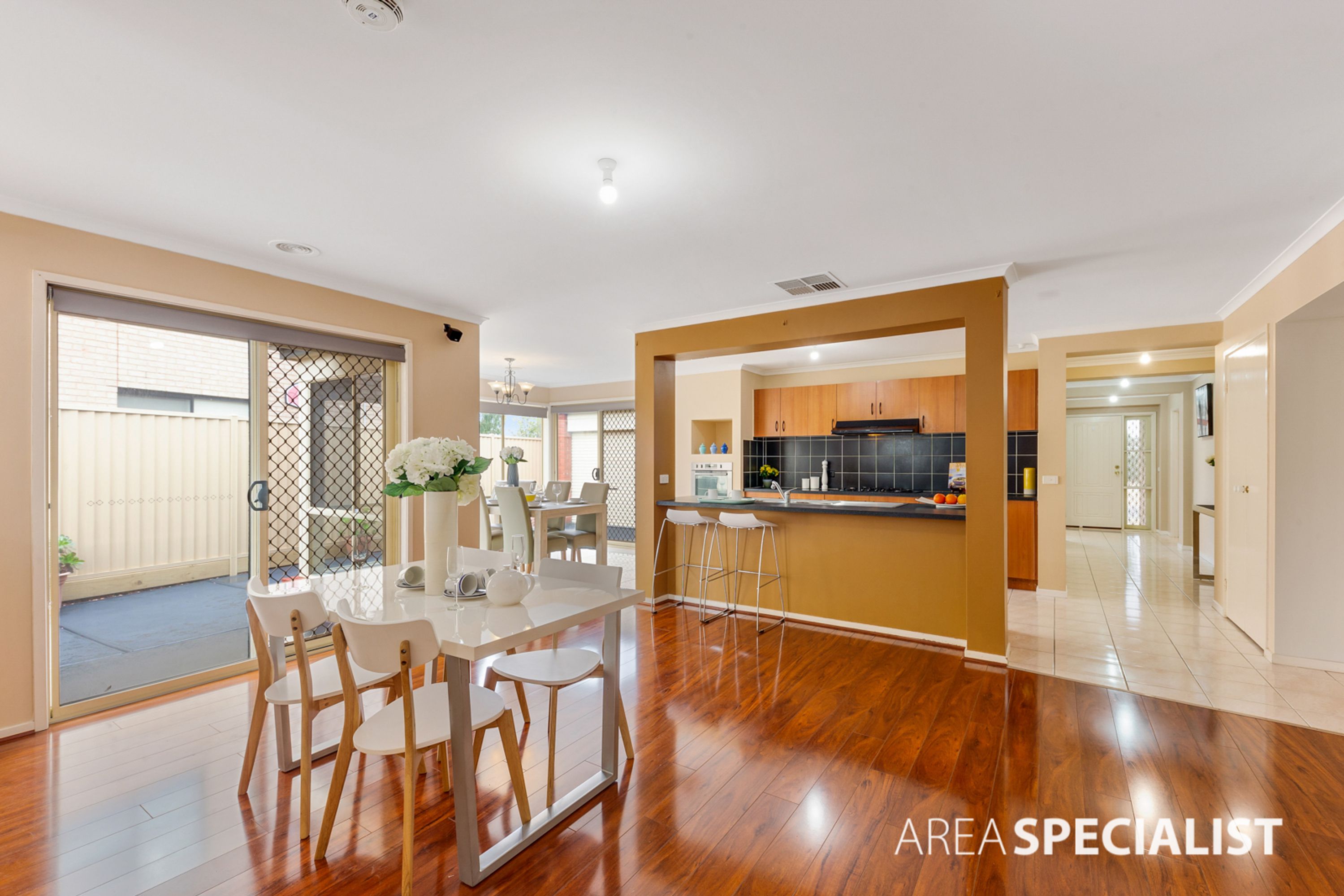 15 Santa Cruz Boulevard, Roxburgh Park VIC 3064, Roxburgh Park - Thumbnail 8