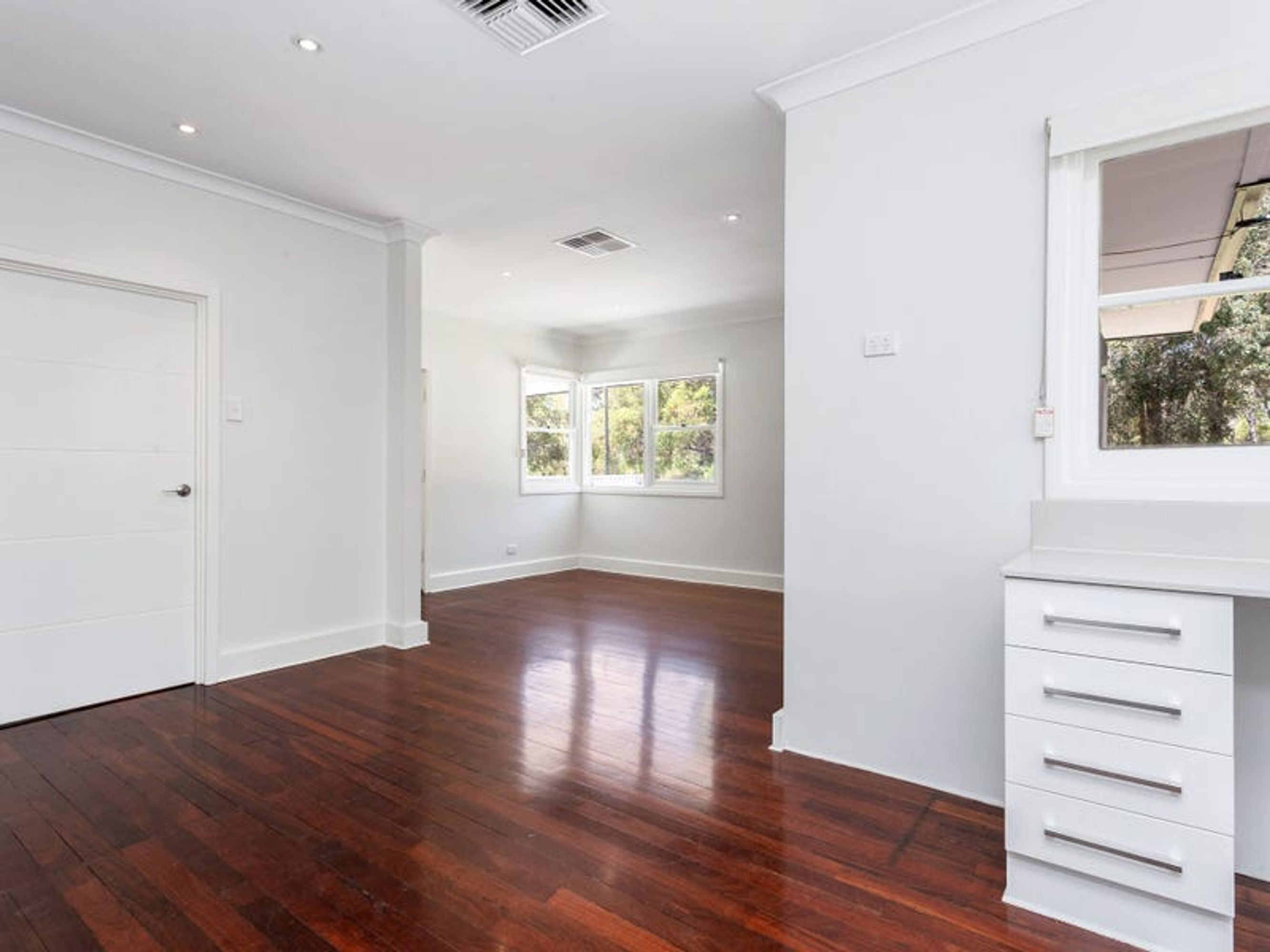 16 Malvolio Road, Coolbellup - Thumbnail 6